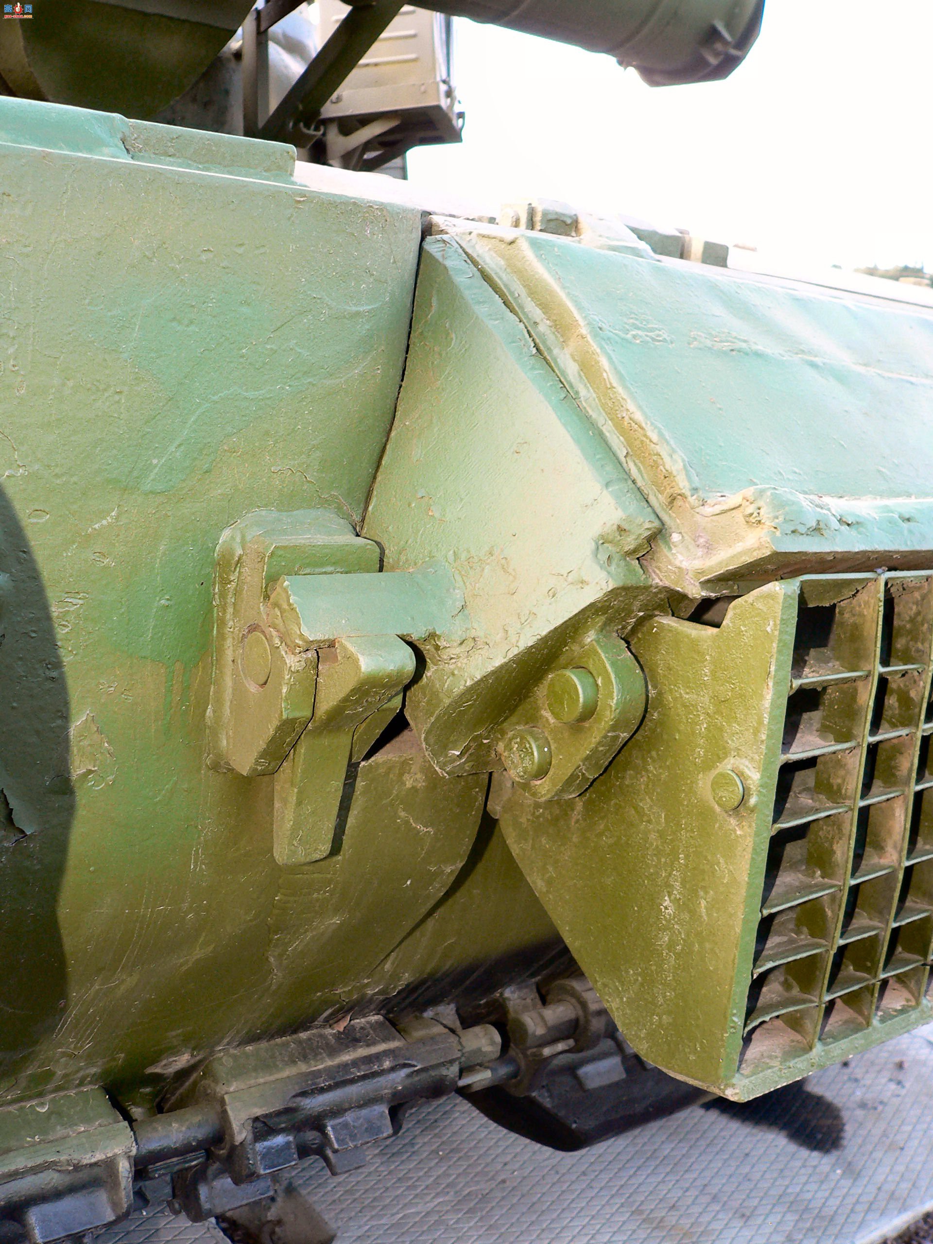 �� T-80B ��ս̹��