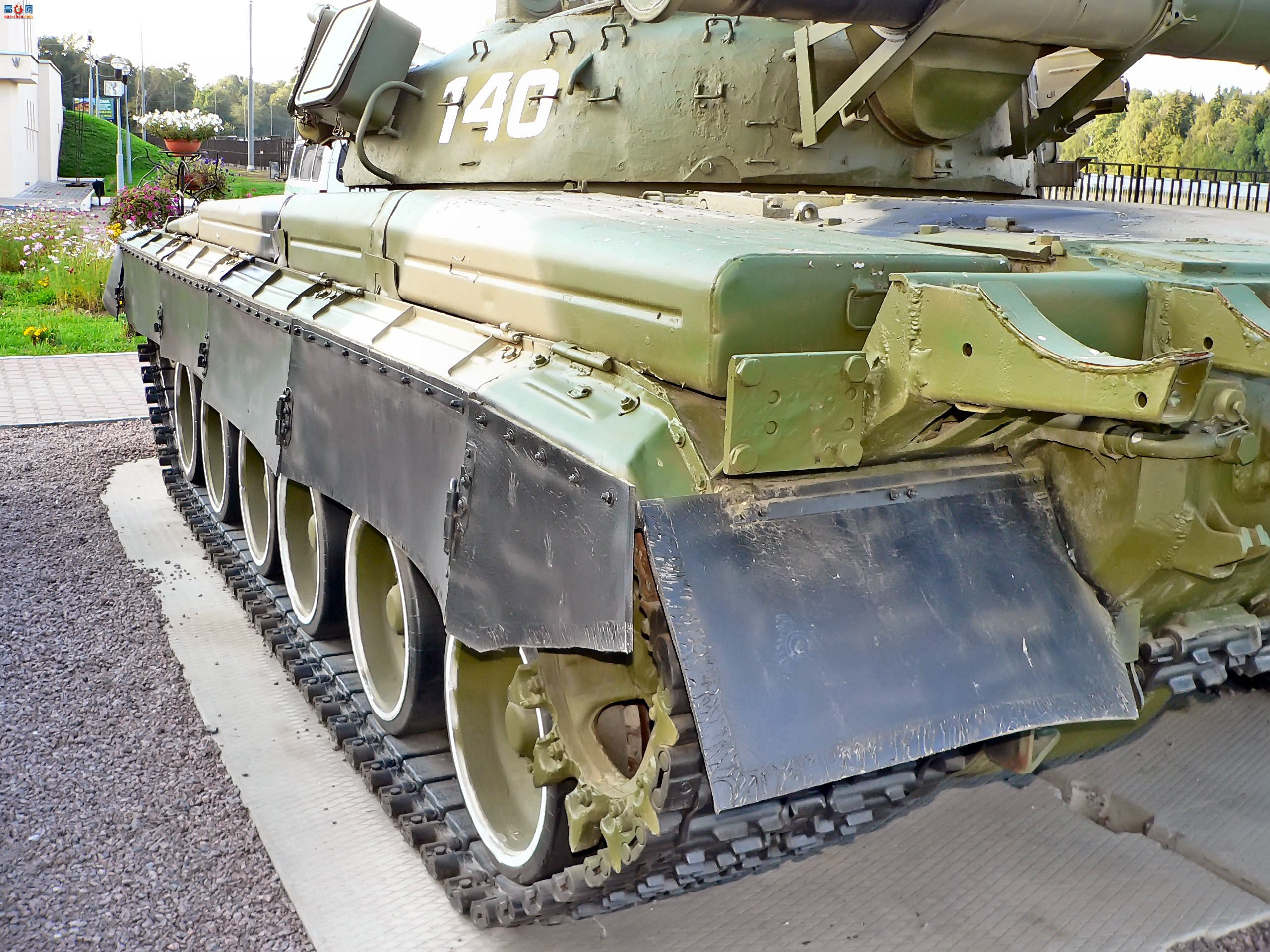 �� T-80B ��ս̹��