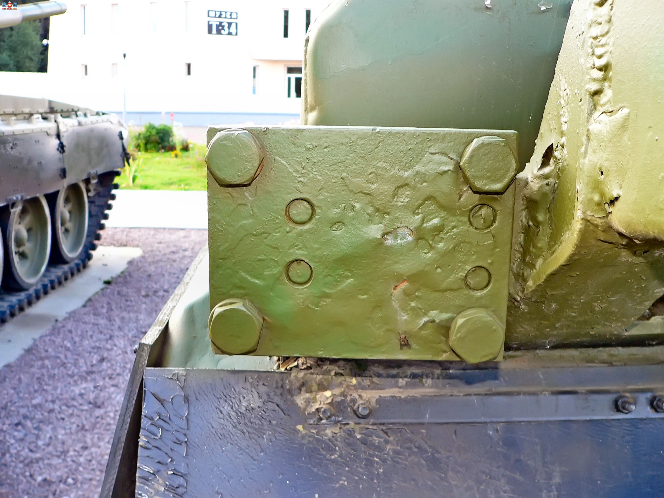 �� T-80B ��ս̹��