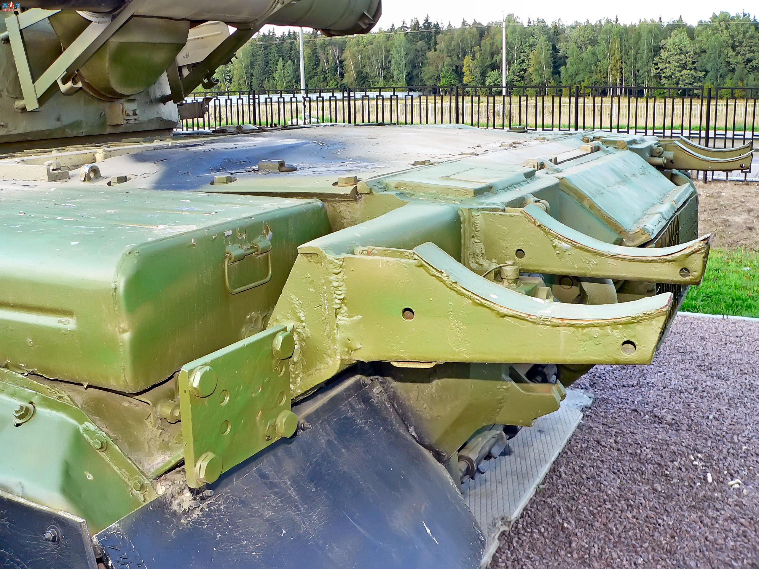 �� T-80B ��ս̹��