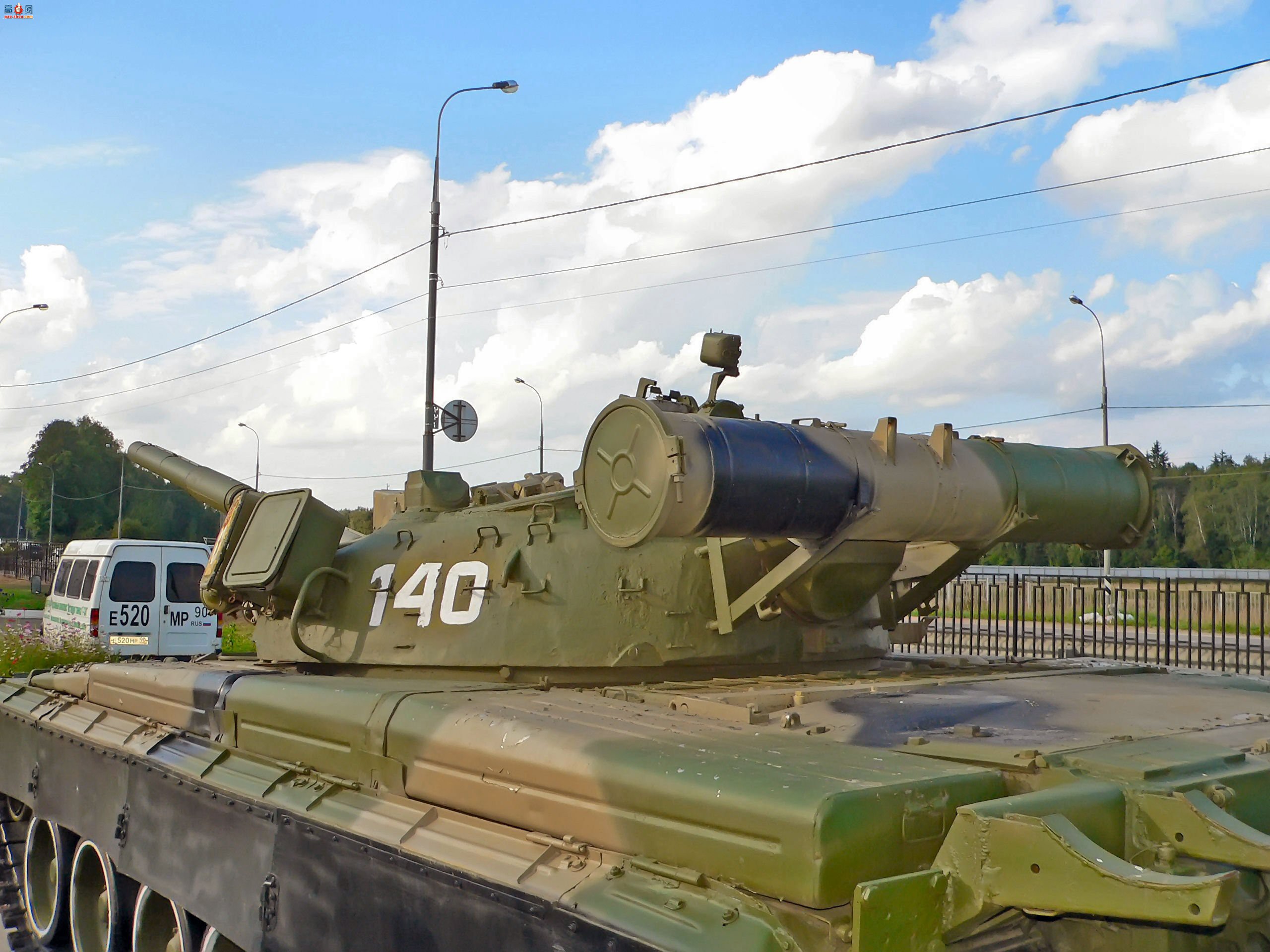 �� T-80B ��ս̹��