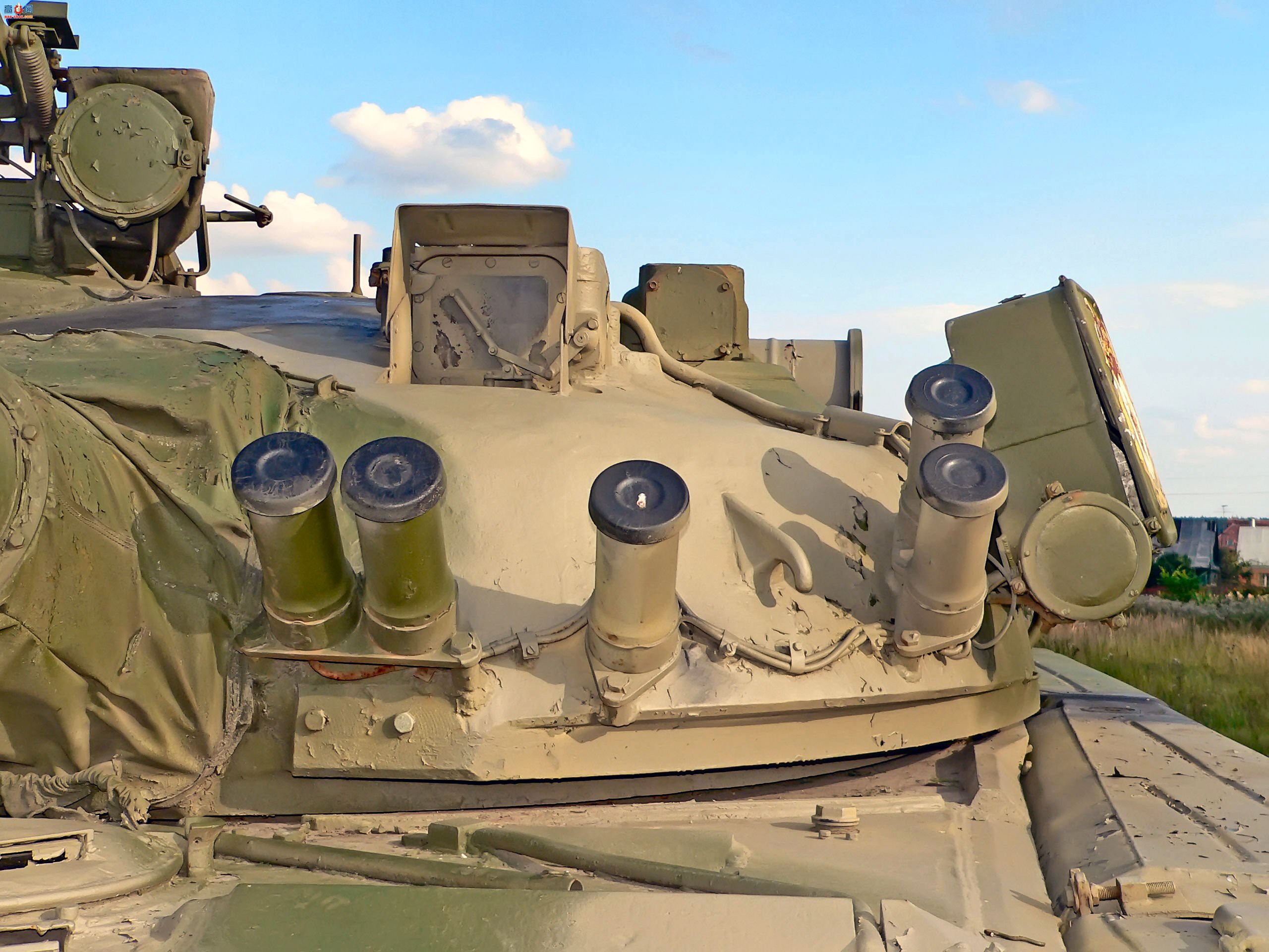 �� T-80B ��ս̹��