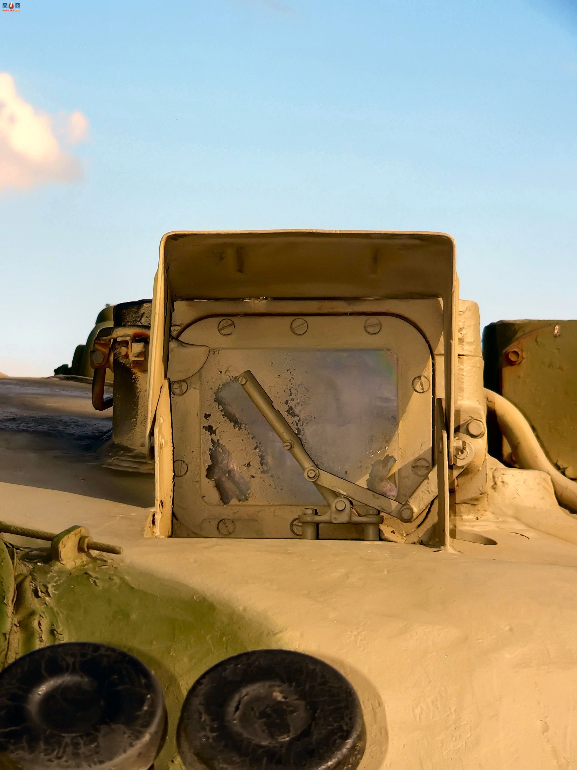 �� T-80B ��ս̹��