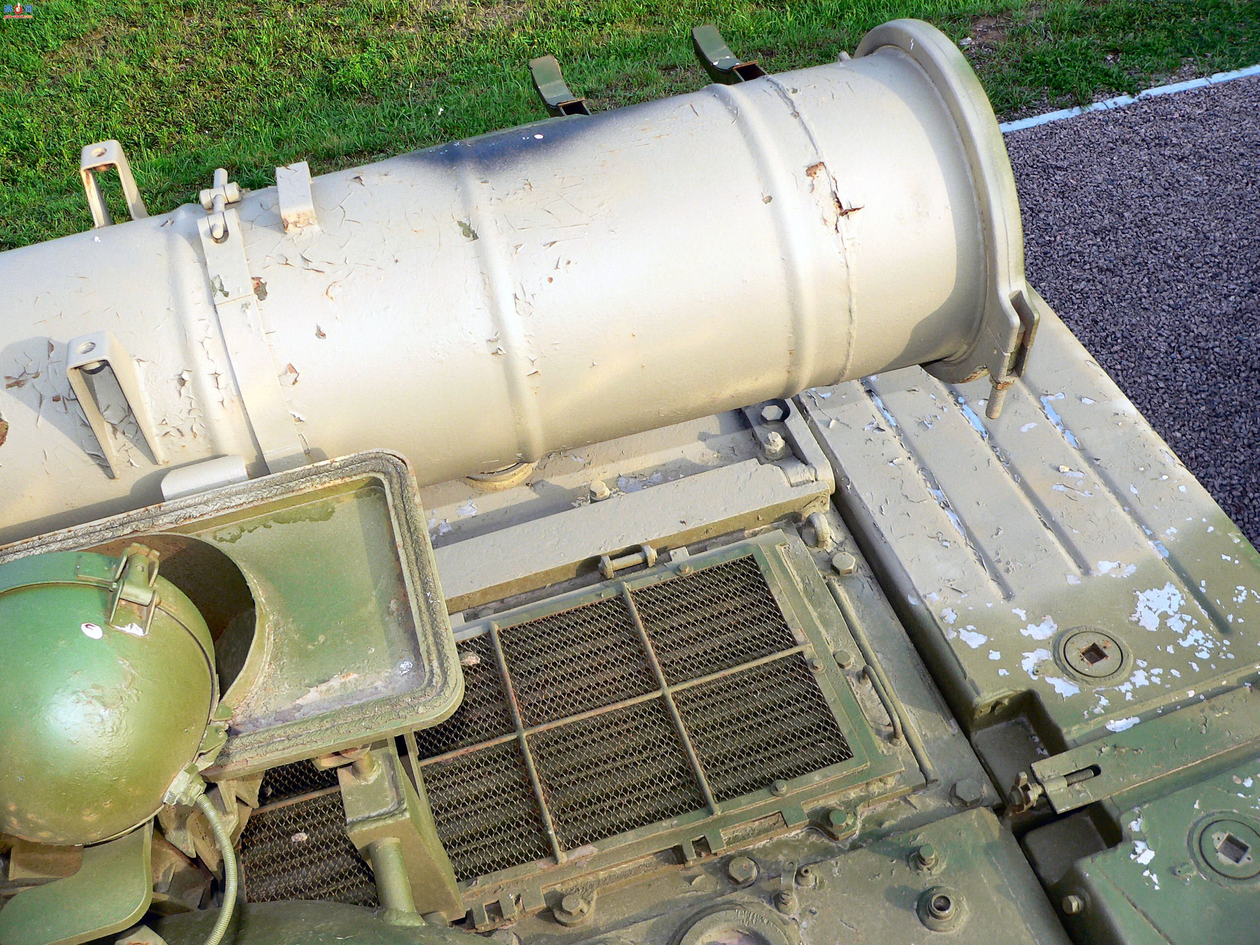 �� T-80B ��ս̹�ˣ���ͼ��