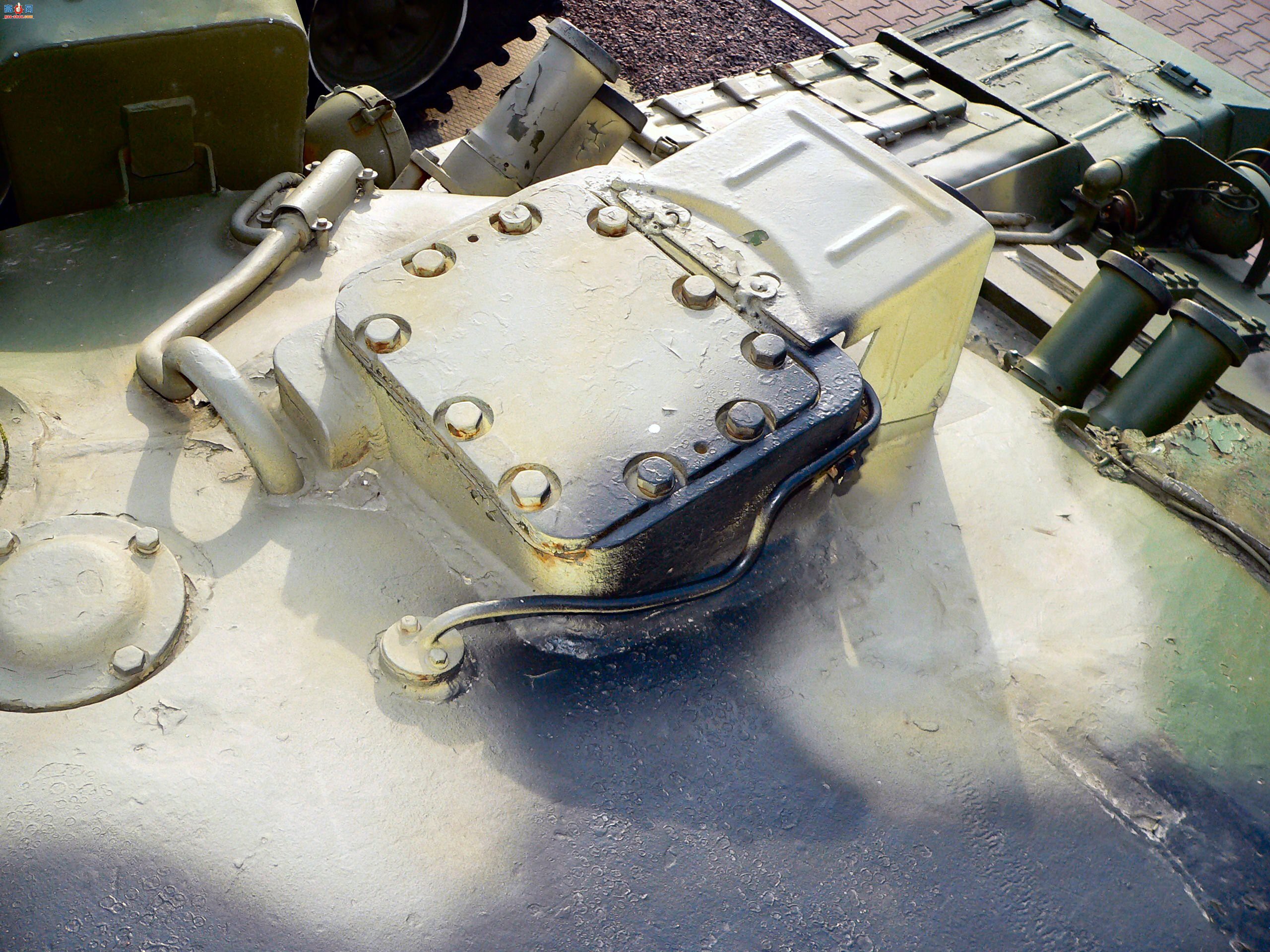 �� T-80B ��ս̹�ˣ���ͼ��