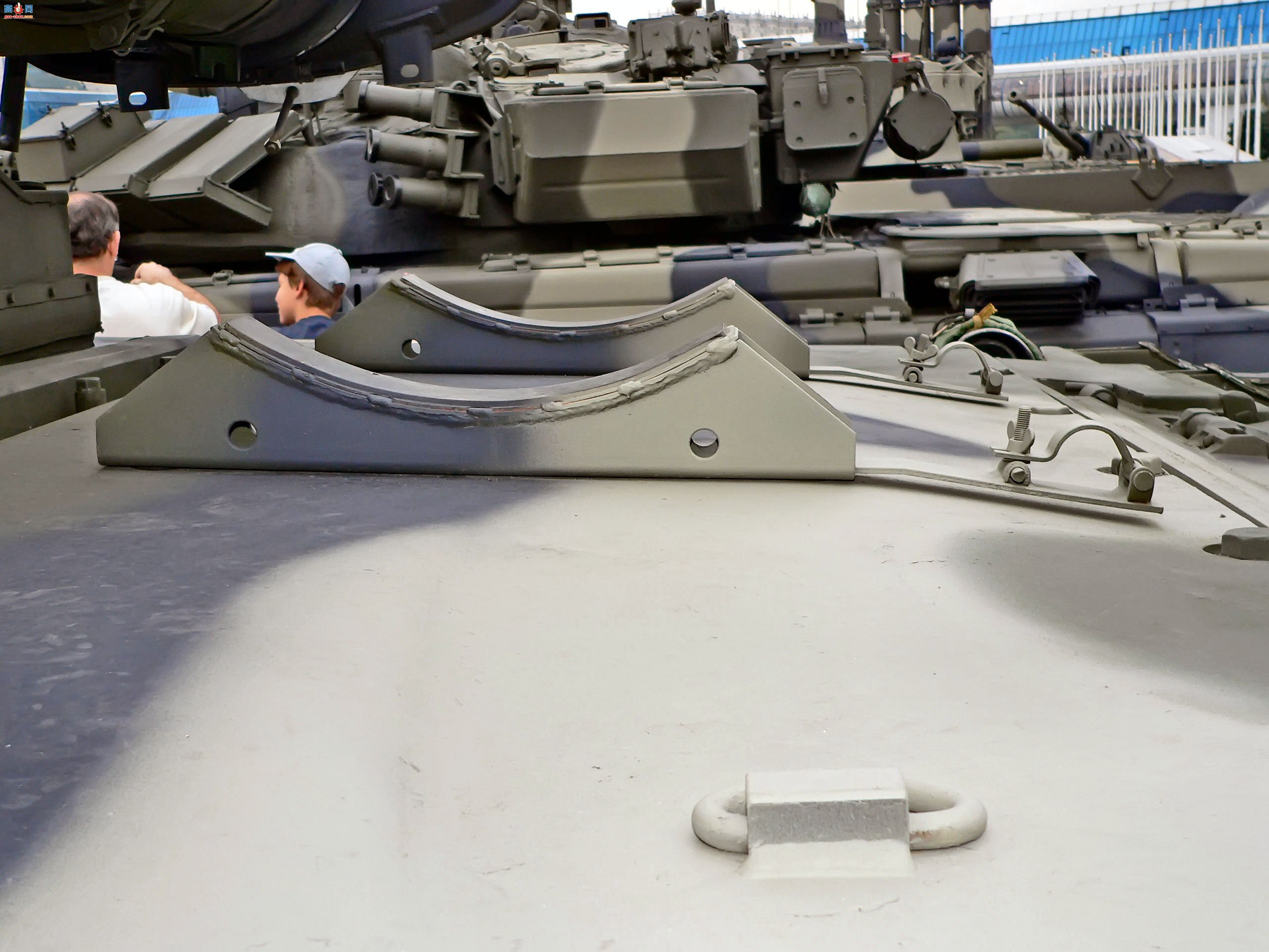 �� T-80U��ս̹�ˣ���ͼ��