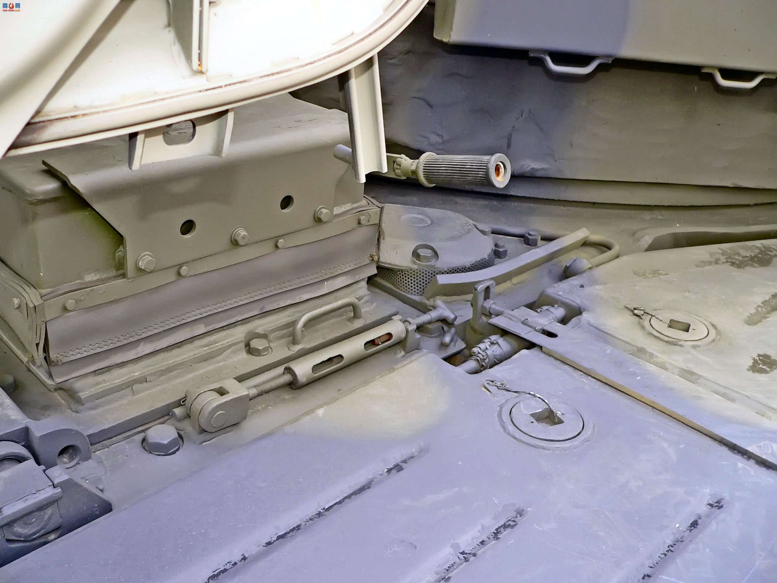 �� T-80U��ս̹�ˣ���ͼ��