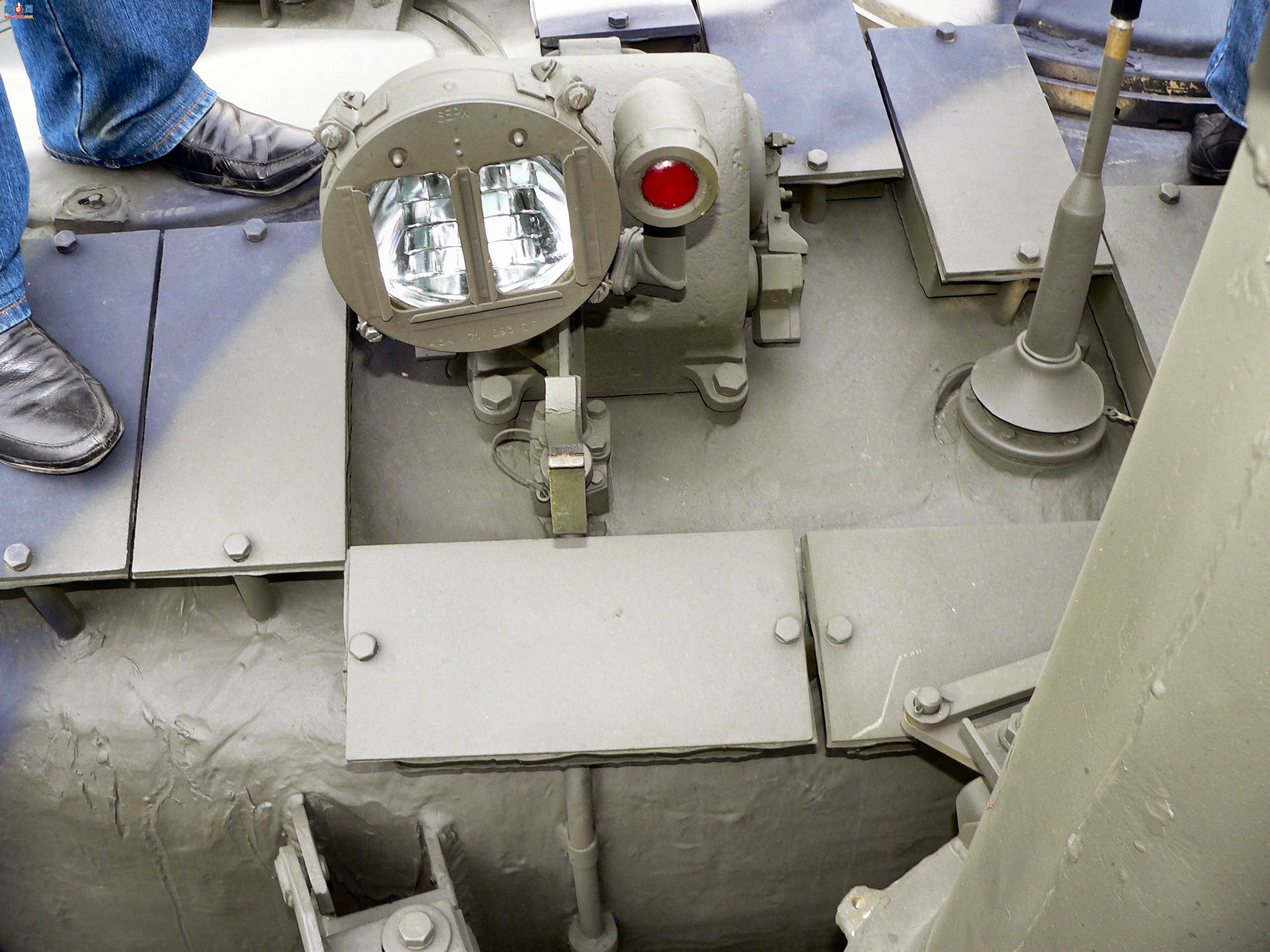 �� T-80U��ս̹�ˣ���ͼ��