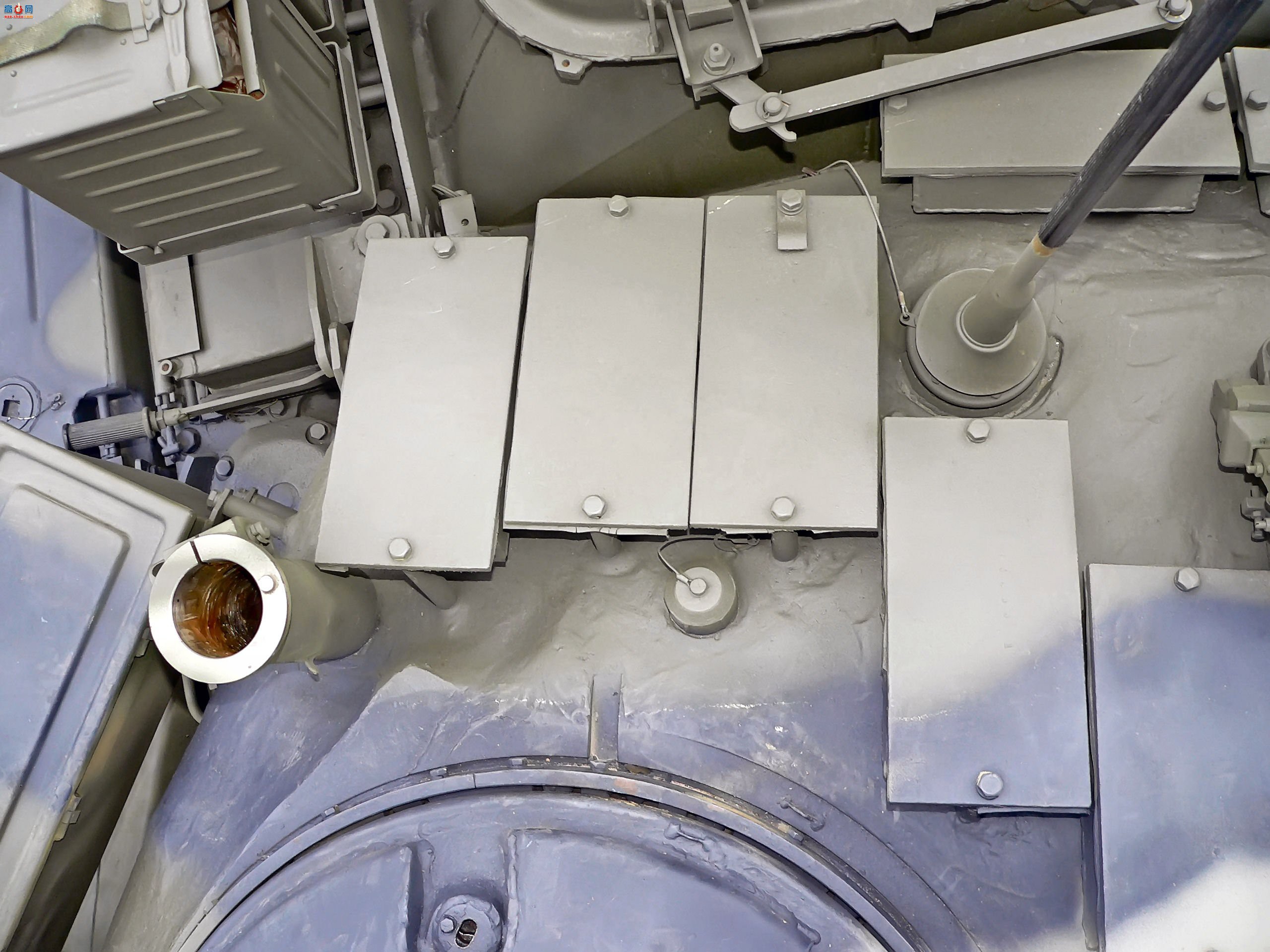 �� T-80U��ս̹�ˣ���ͼ��