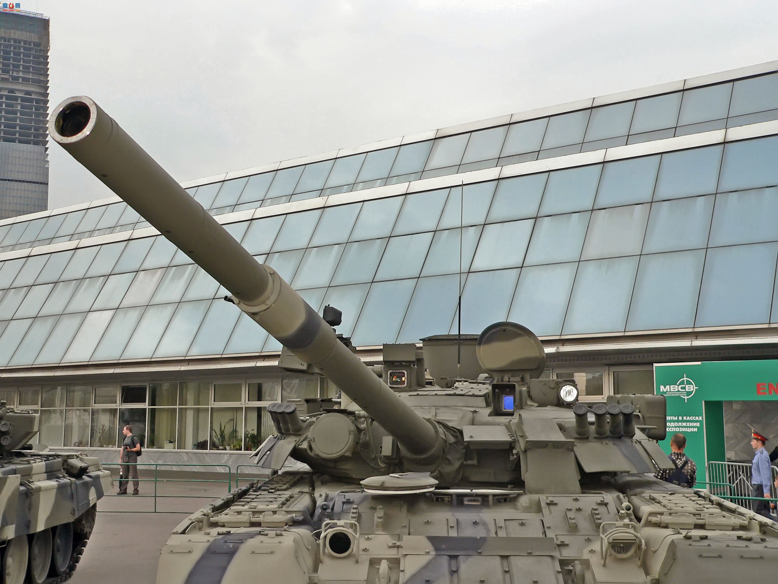 �� T-80U��ս̹�ˣ���ͼ��