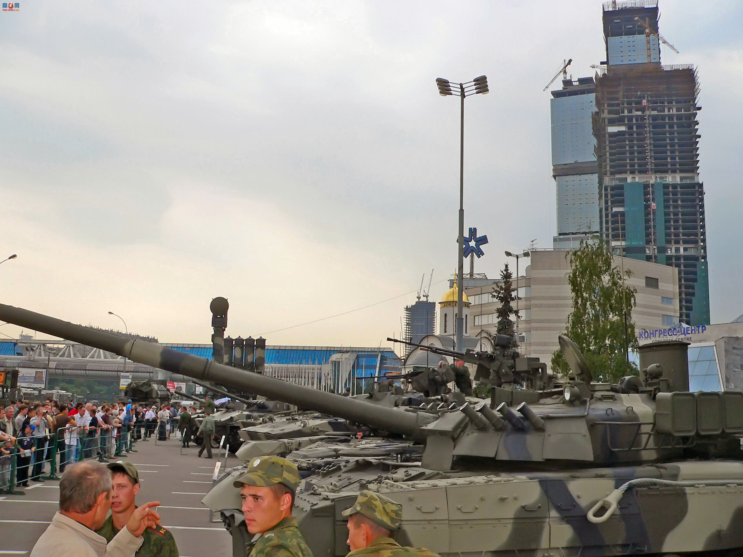 �� T-80U��ս̹�ˣ���ͼ��