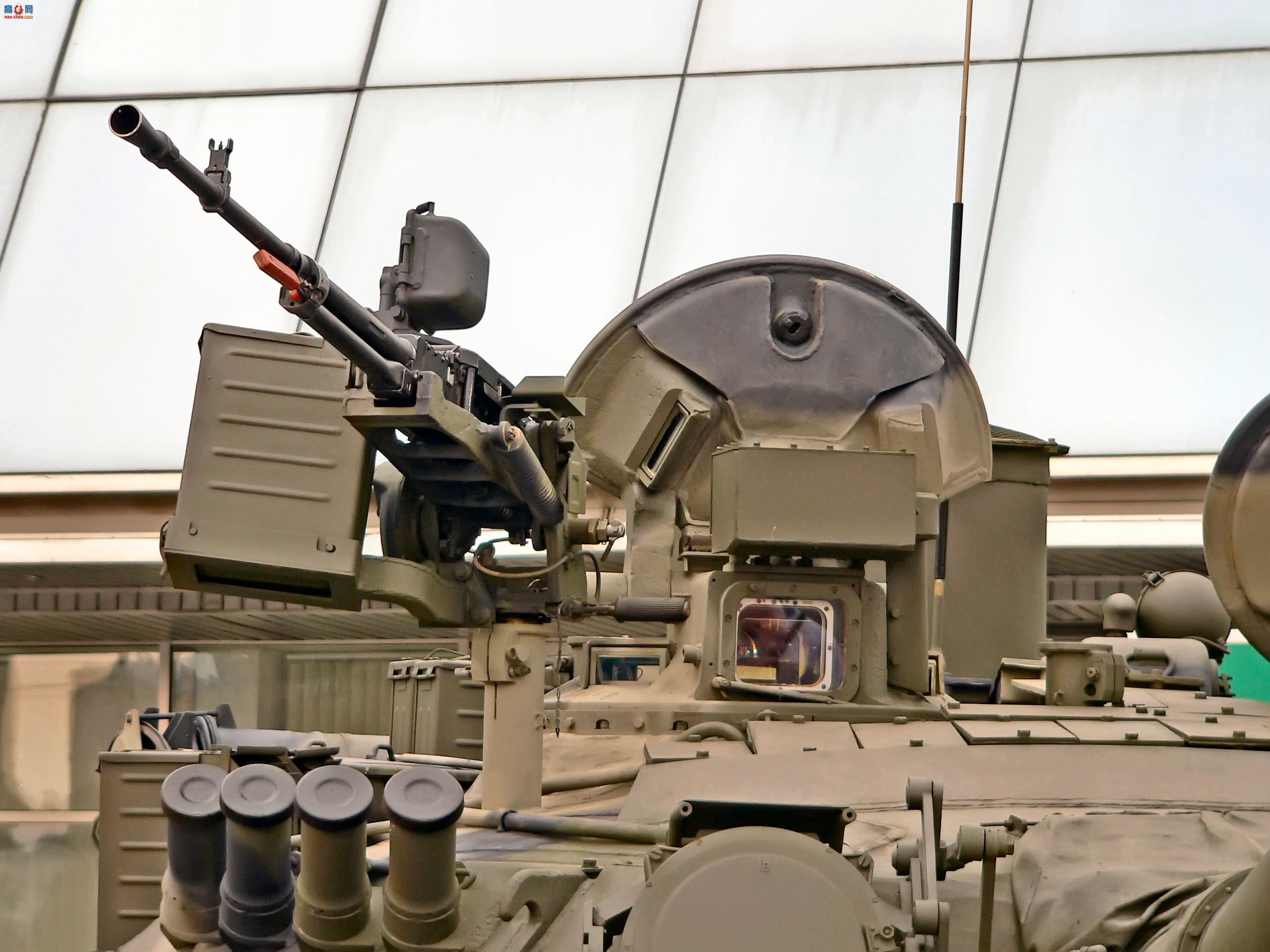 �� T-80U��ս̹�ˣ���ͼ��