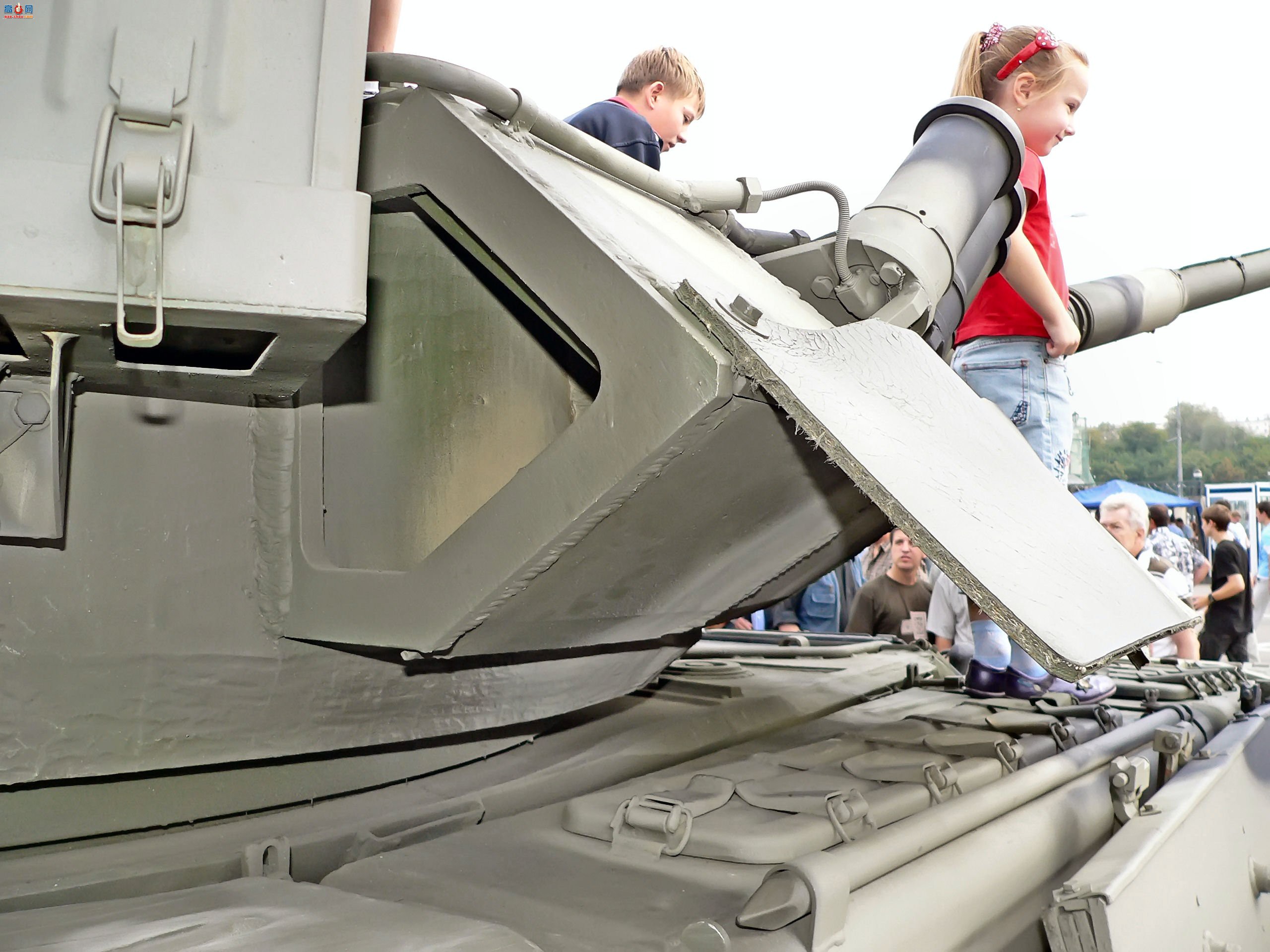 �� T-80U��ս̹�ˣ���ͼ��