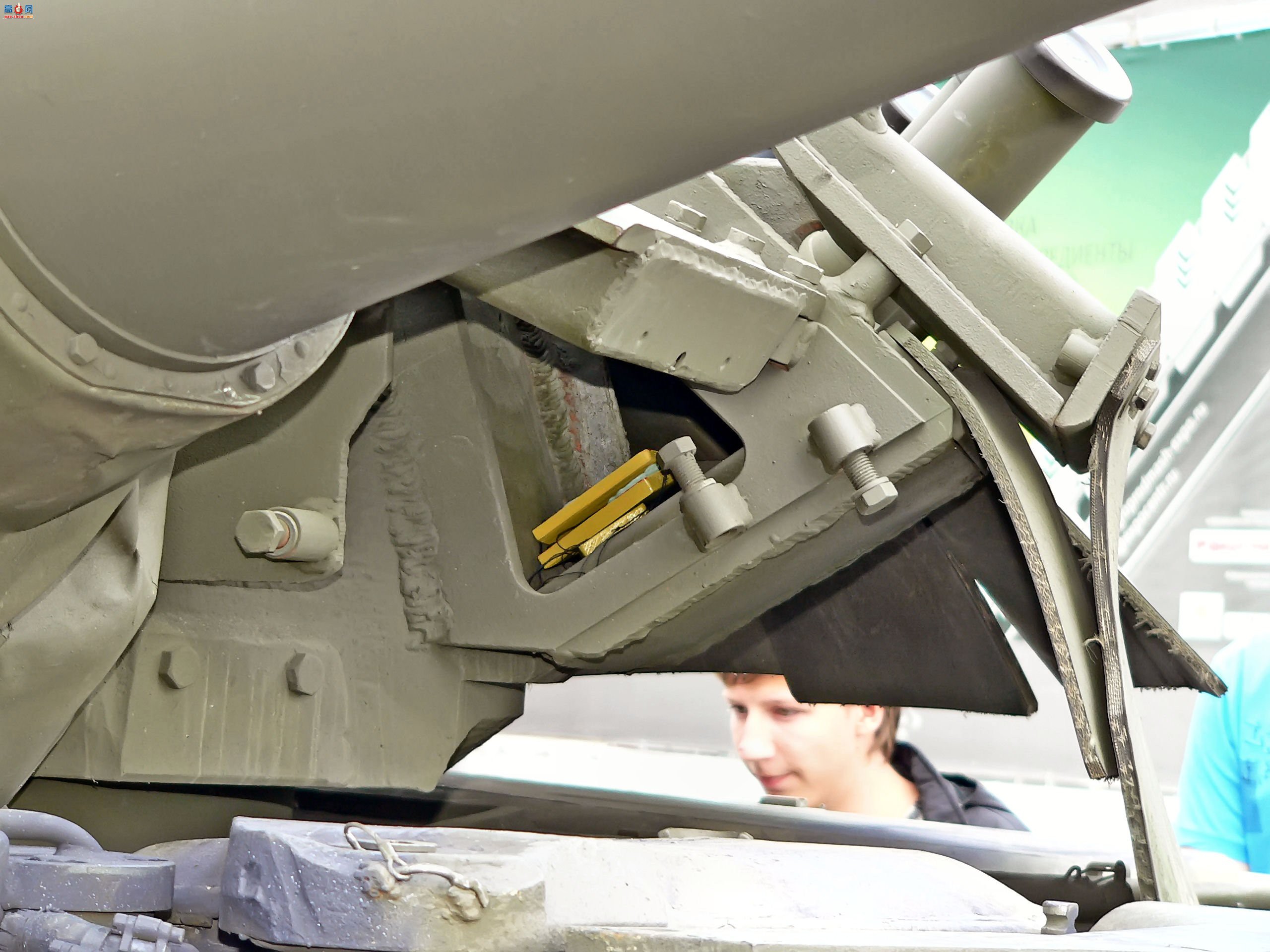 �� T-80U��ս̹�ˣ���ͼ��