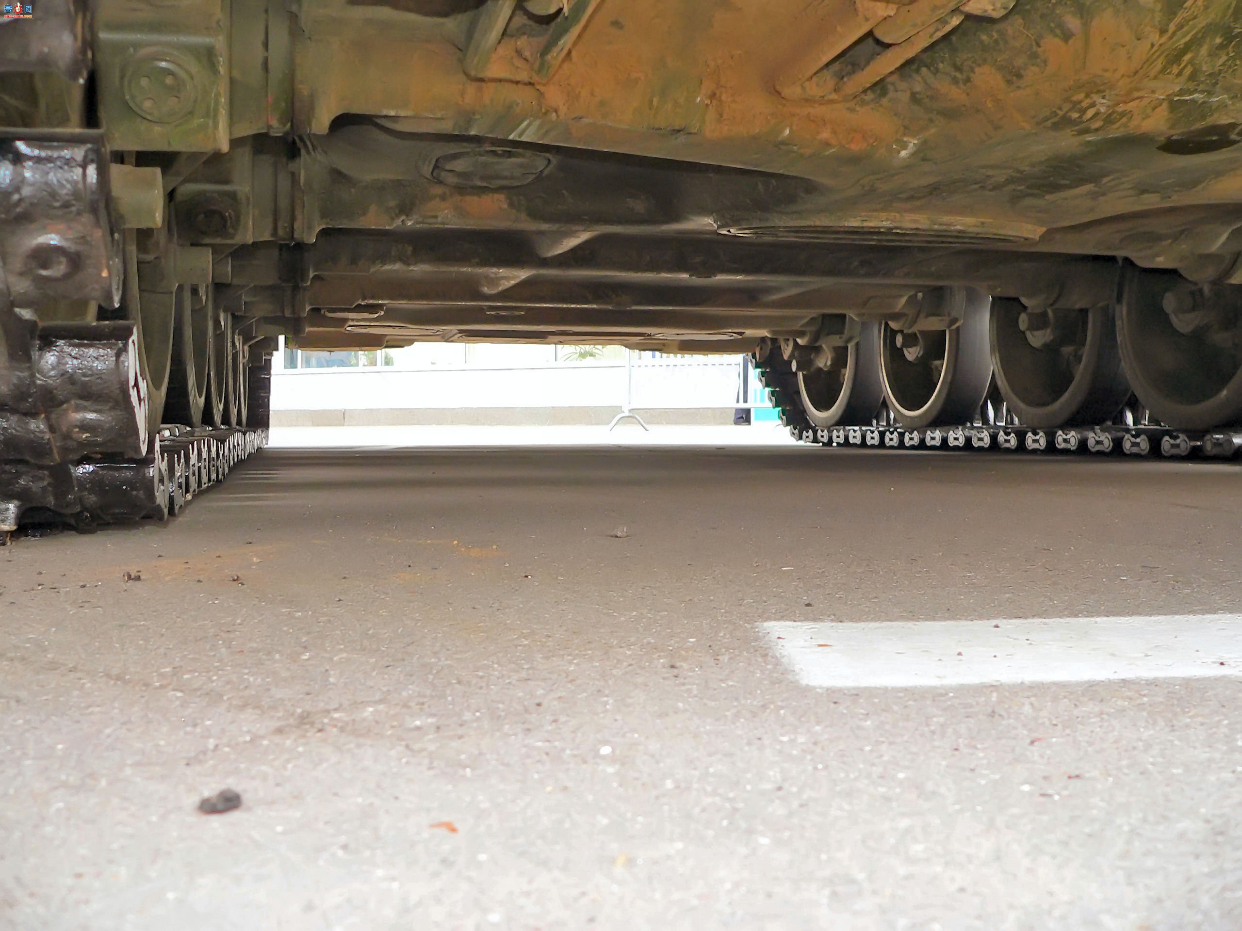 �� T-80U��ս̹�ˣ���ͼ��