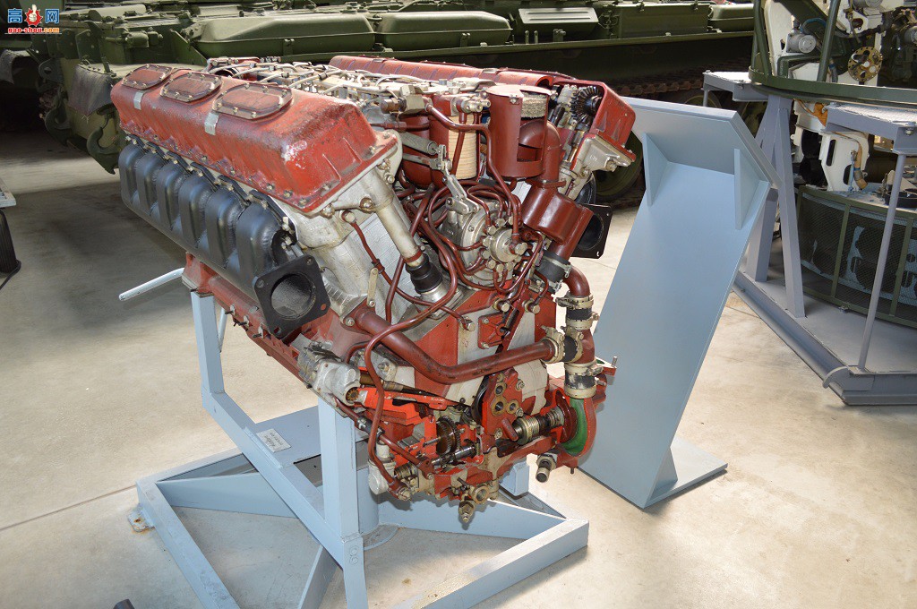 �� T-72M1 ������