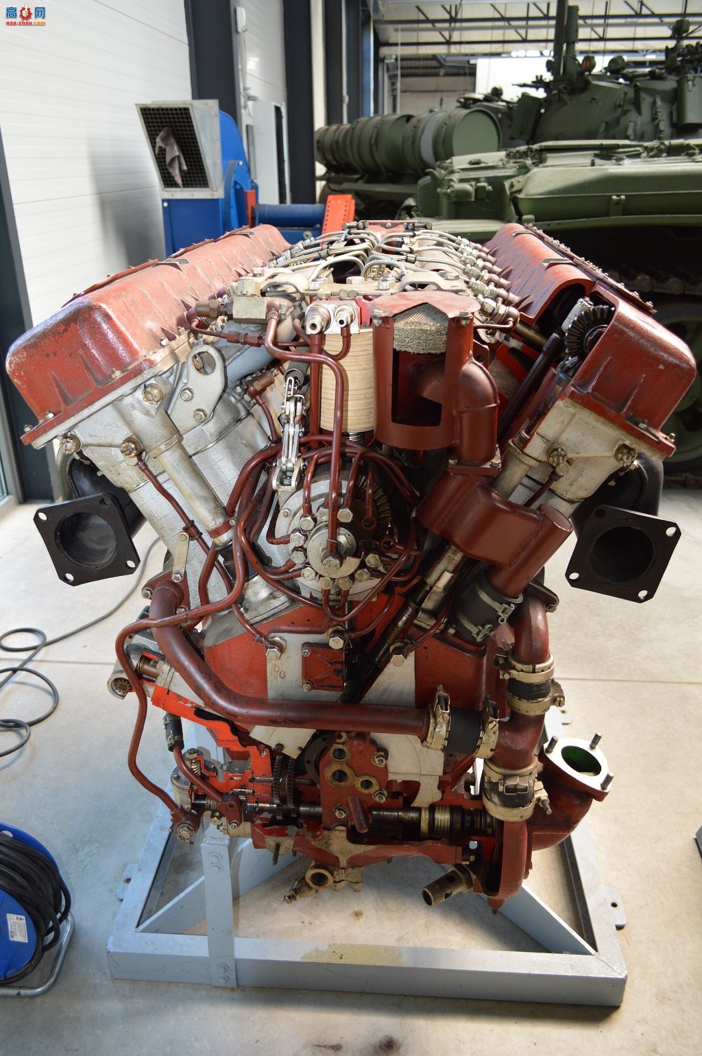 �� T-72M1 ������