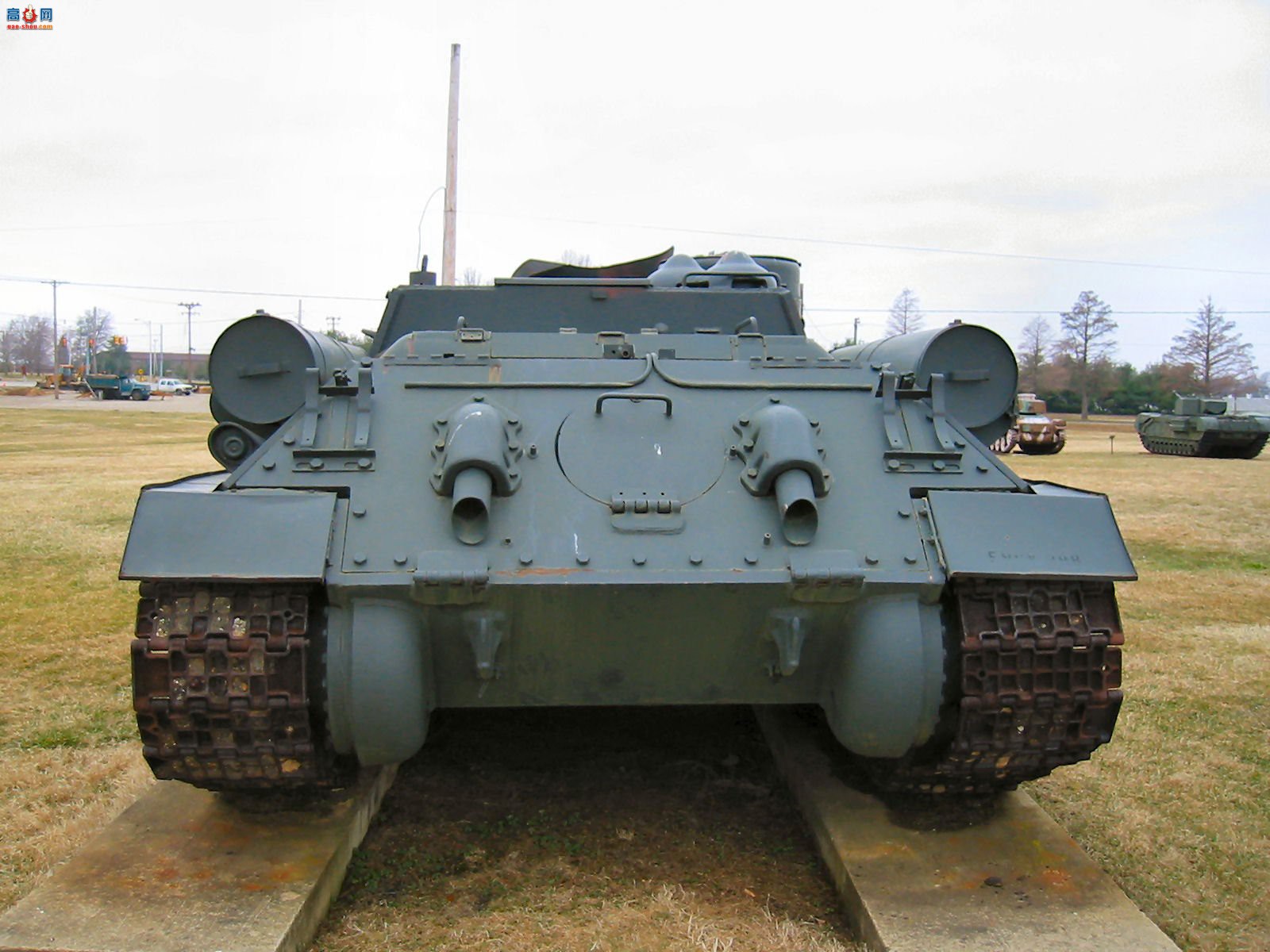 �� SU-100̹�˼߻�������ͼ��