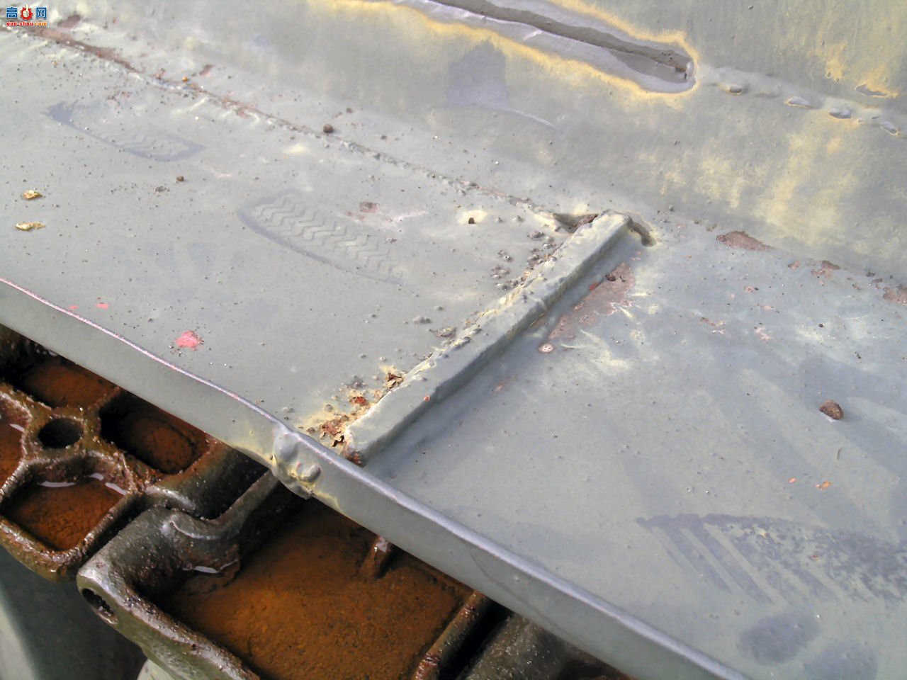 �� SU-100̹�˼߻�������ͼ��