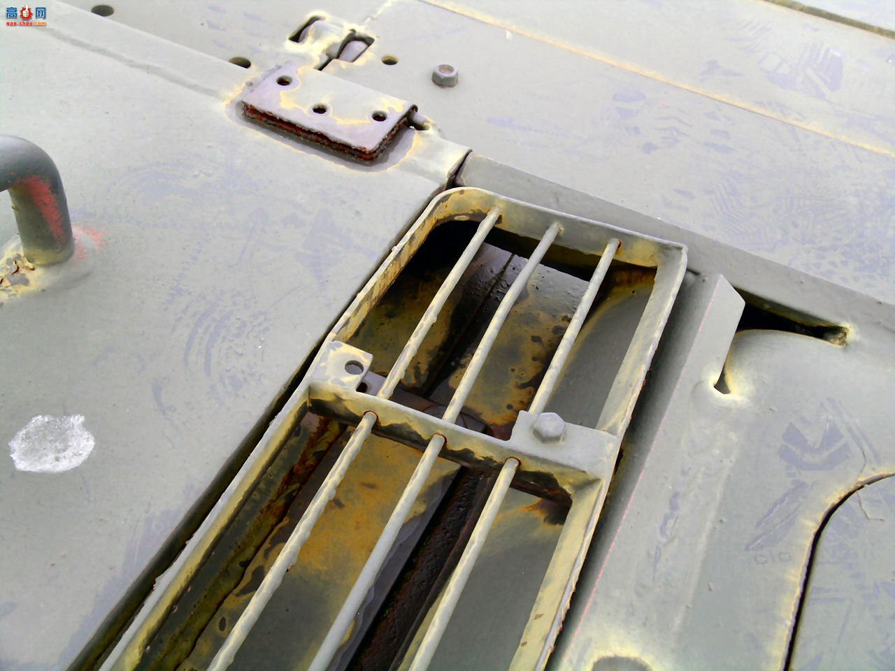 �� SU-100̹�˼߻�������ͼ��