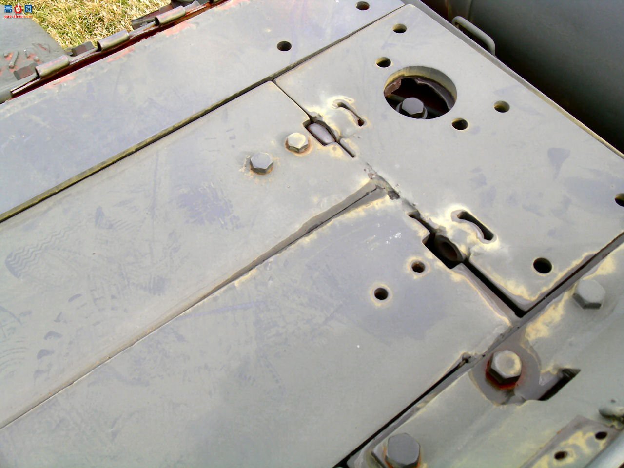 �� SU-100̹�˼߻�������ͼ��