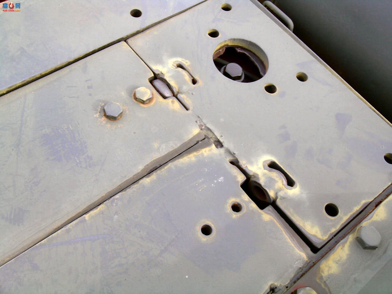 �� SU-100̹�˼߻�������ͼ��