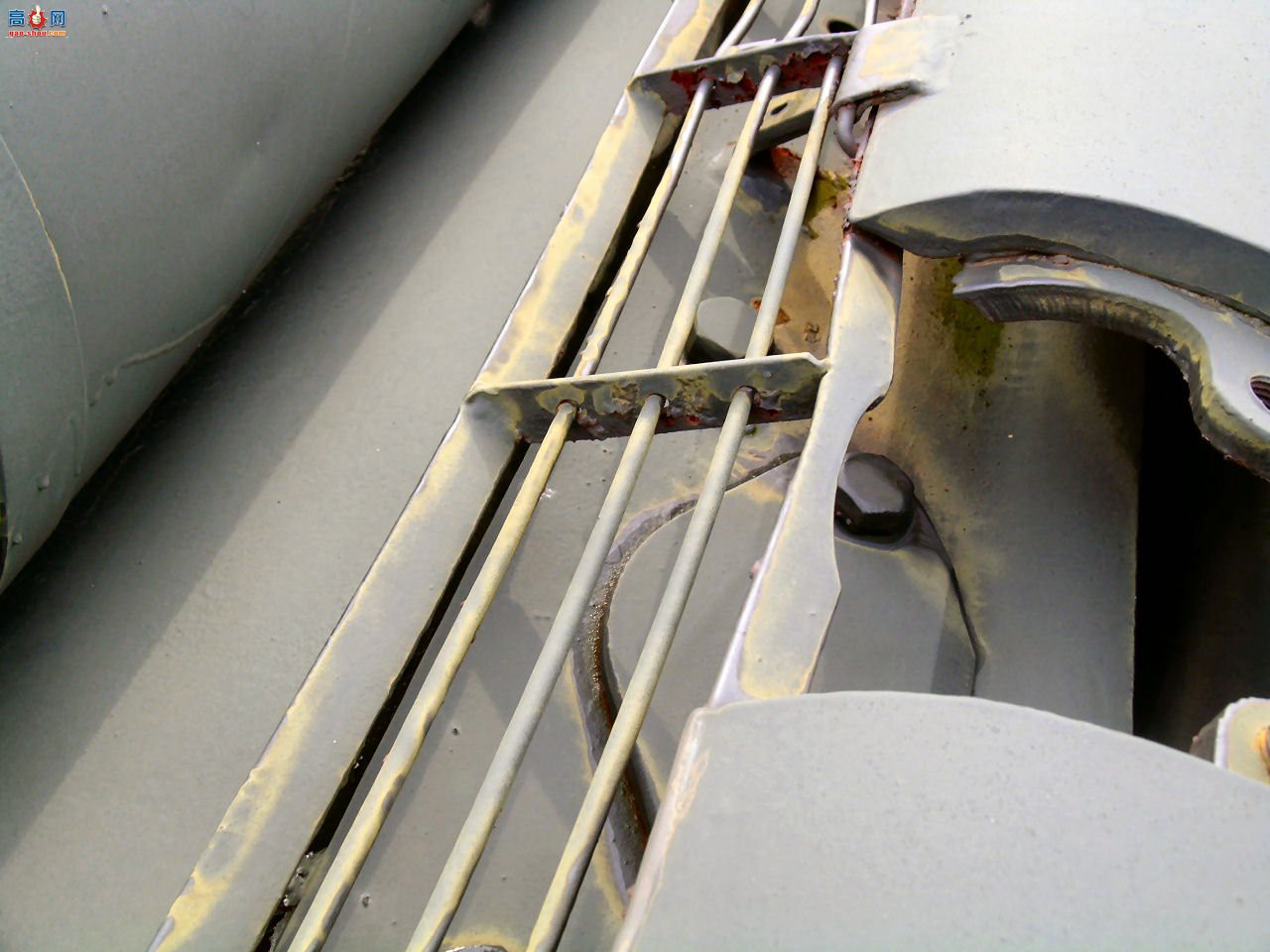 �� SU-100̹�˼߻�������ͼ��