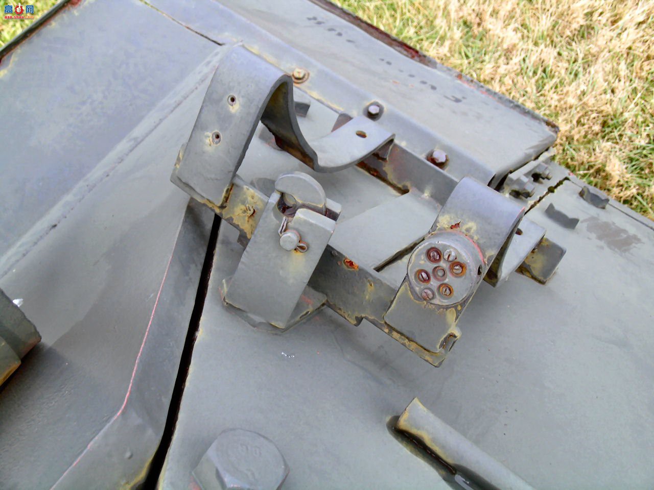 �� SU-100̹�˼߻�������ͼ��