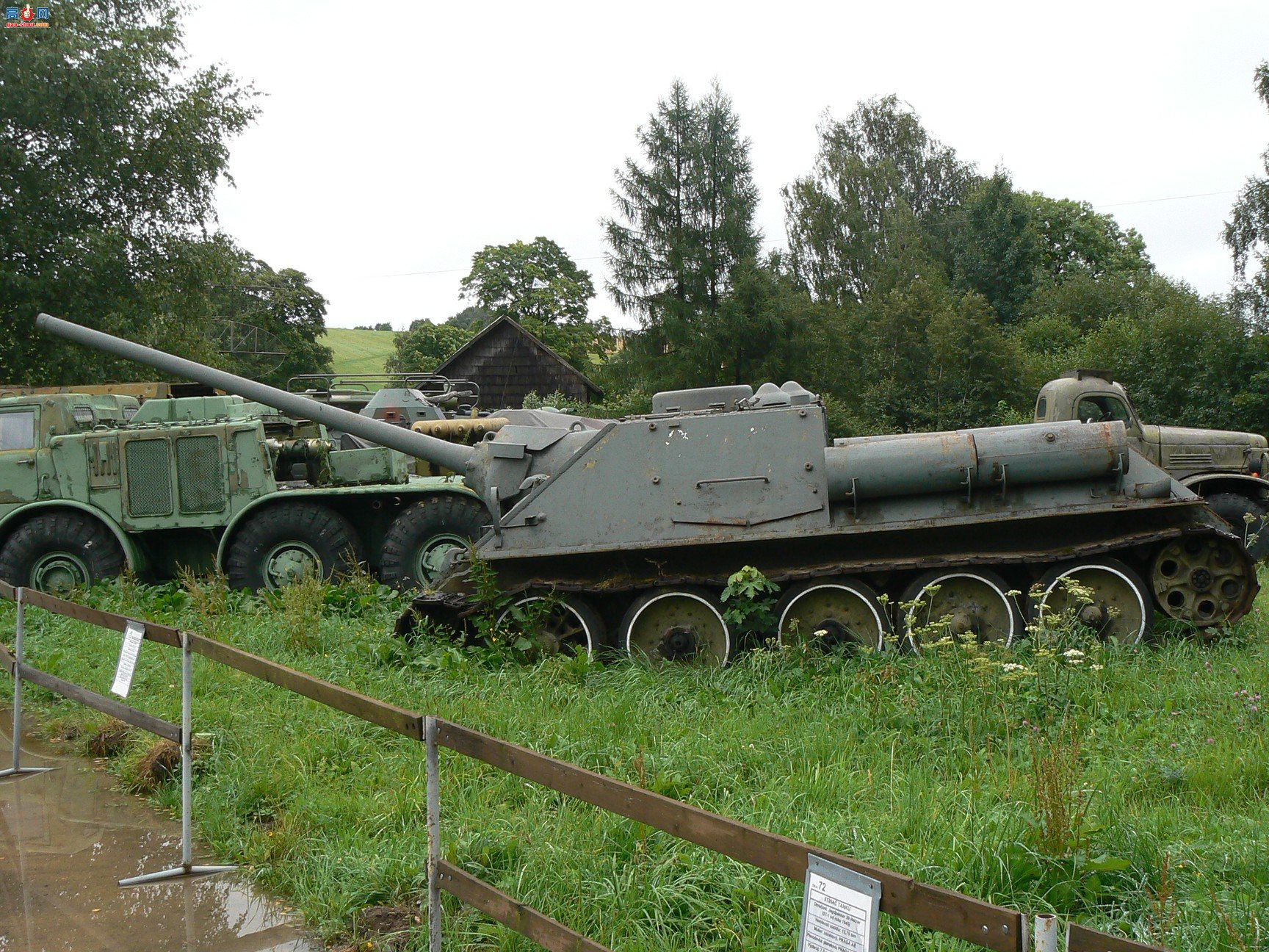 �� SU-100 ̹�˼߻�������ͼ��