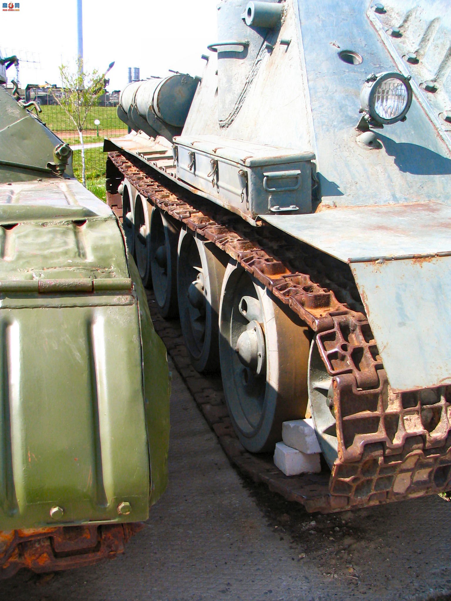 �� SU-100 ̹�˼߻�������ͼ��