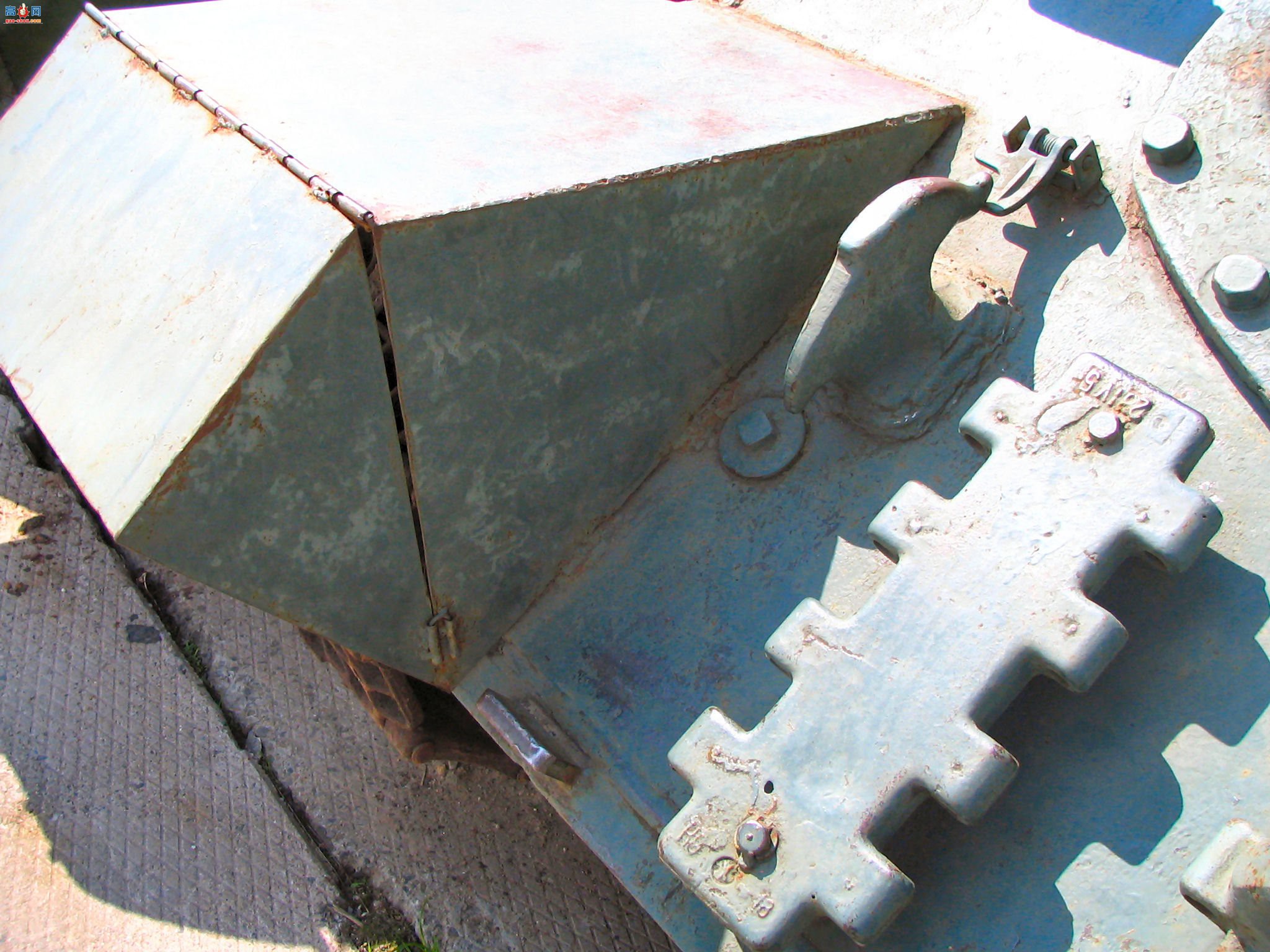 �� SU-100 ̹�˼߻�������ͼ��