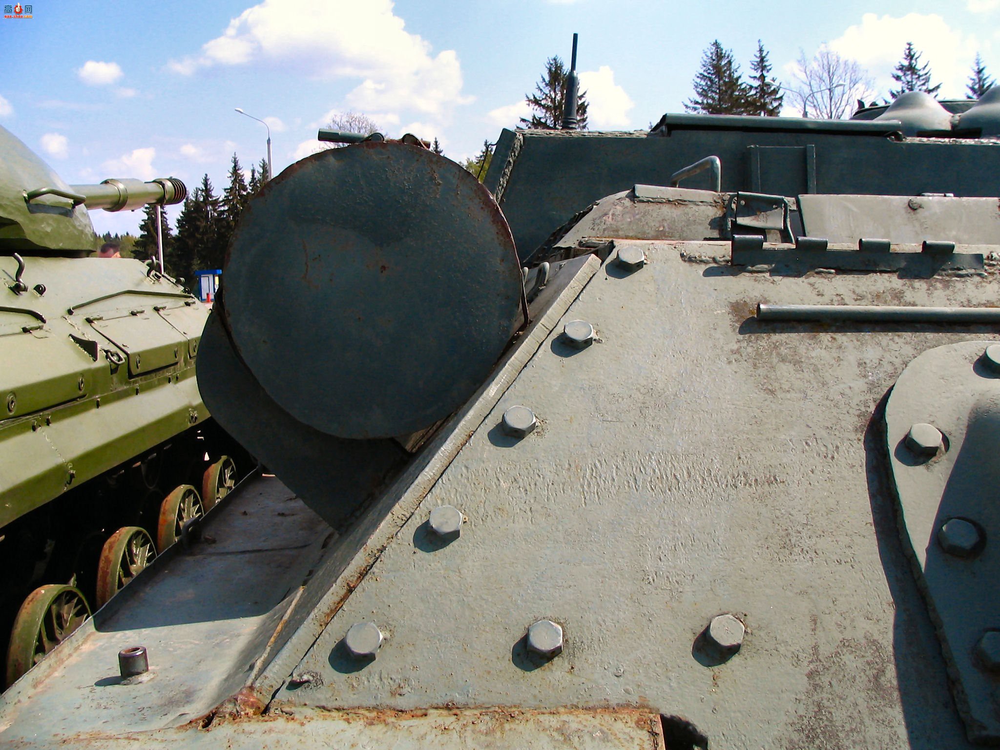 �� SU-100 ̹�˼߻�������ͼ��