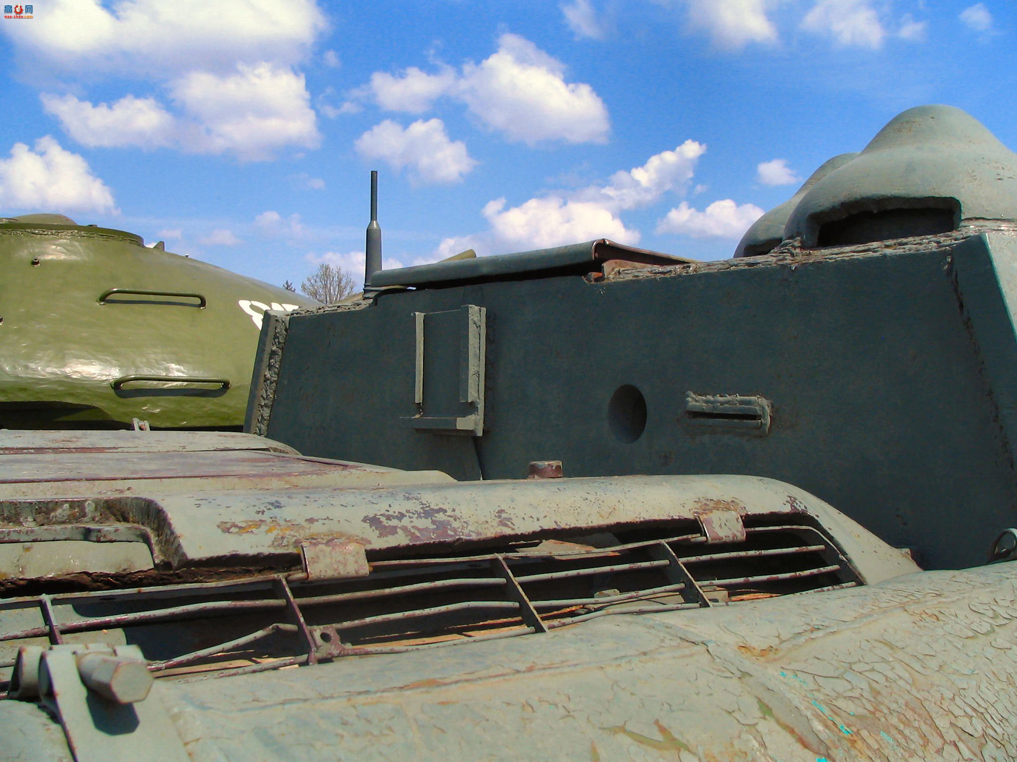 �� SU-100 ̹�˼߻�������ͼ��