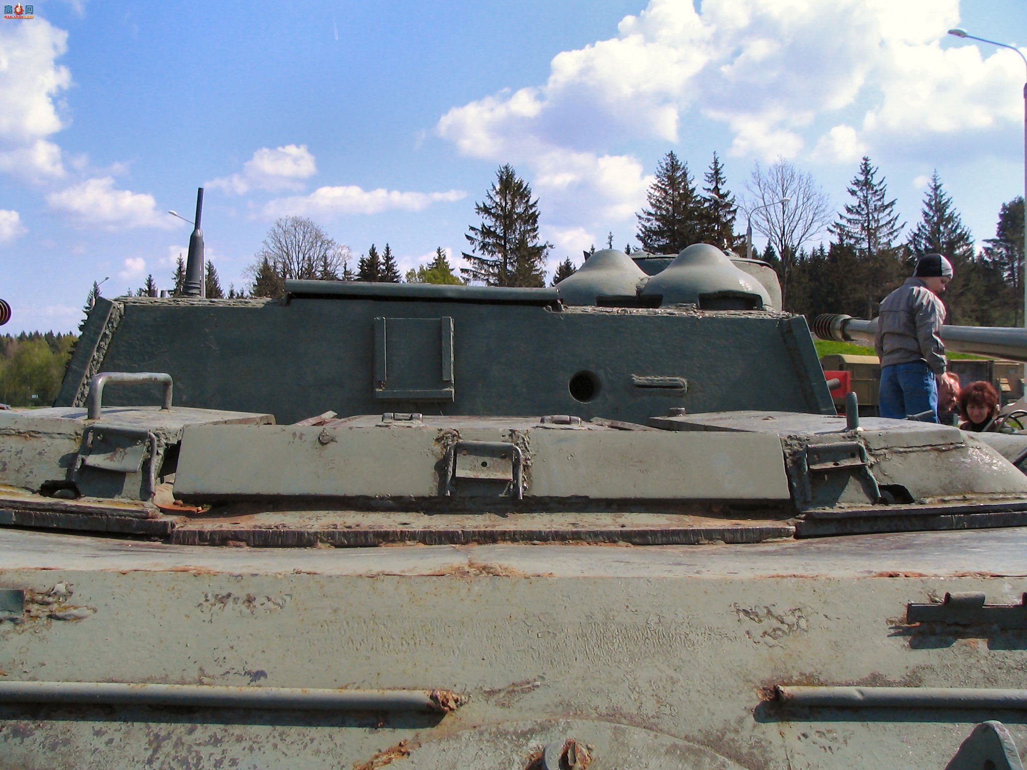 �� SU-100 ̹�˼߻�������ͼ��