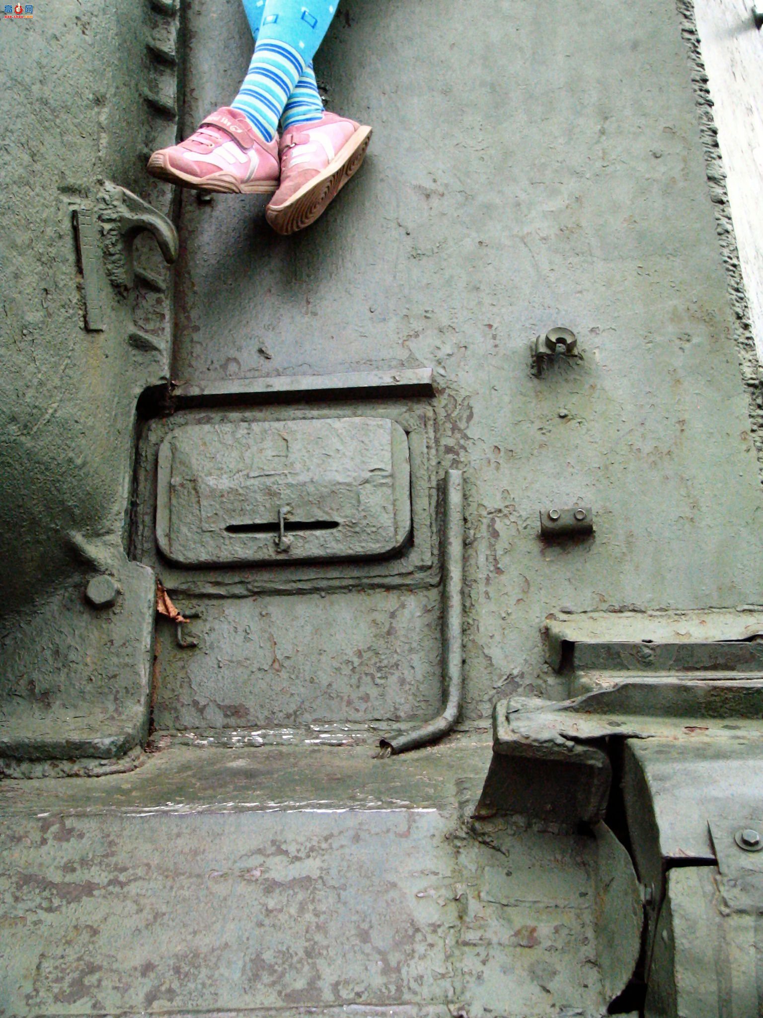 �� ISU-152 ̹�˼߻�������ͼ��