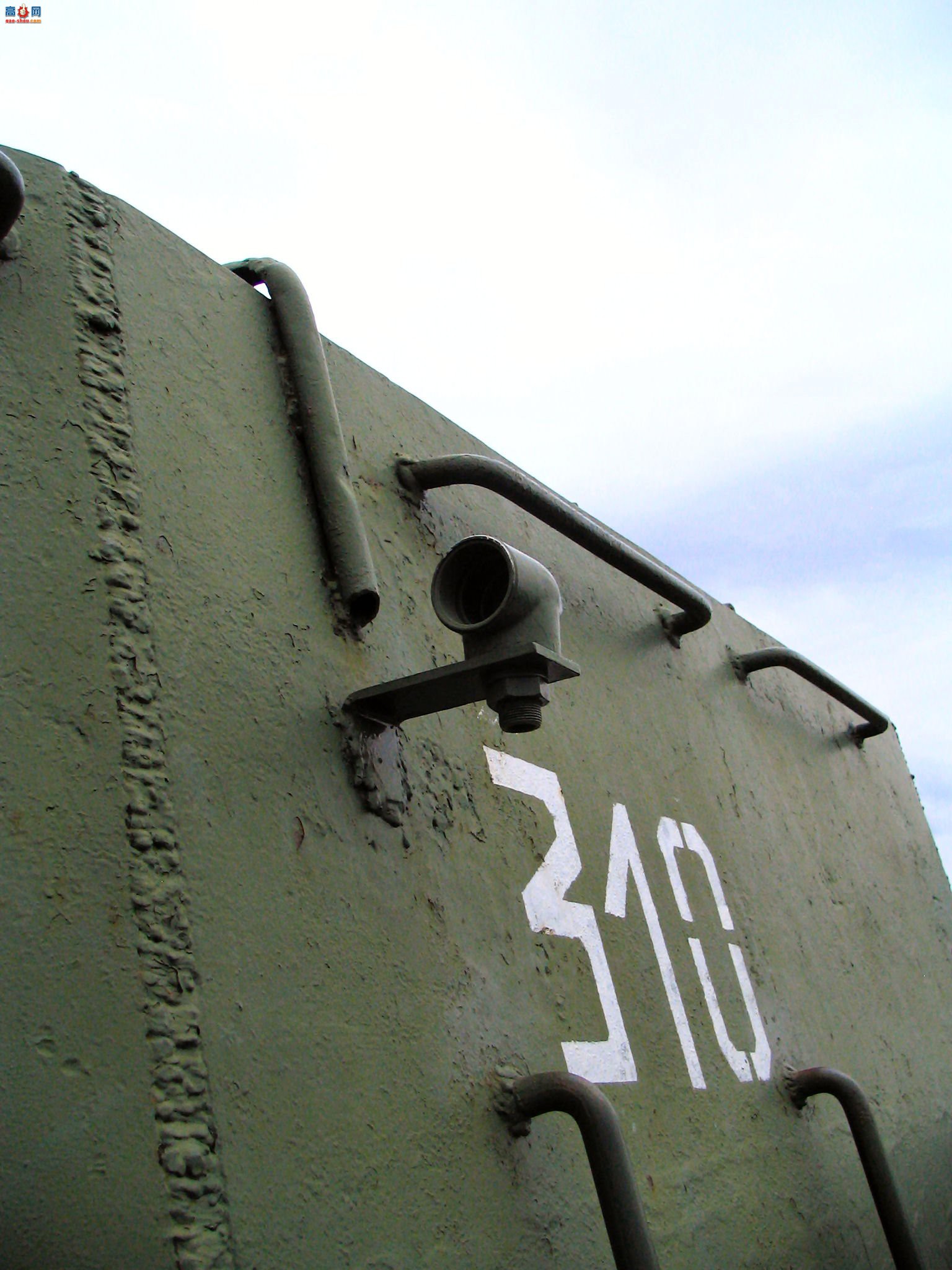 �� ISU-152 ̹�˼߻�������ͼ��