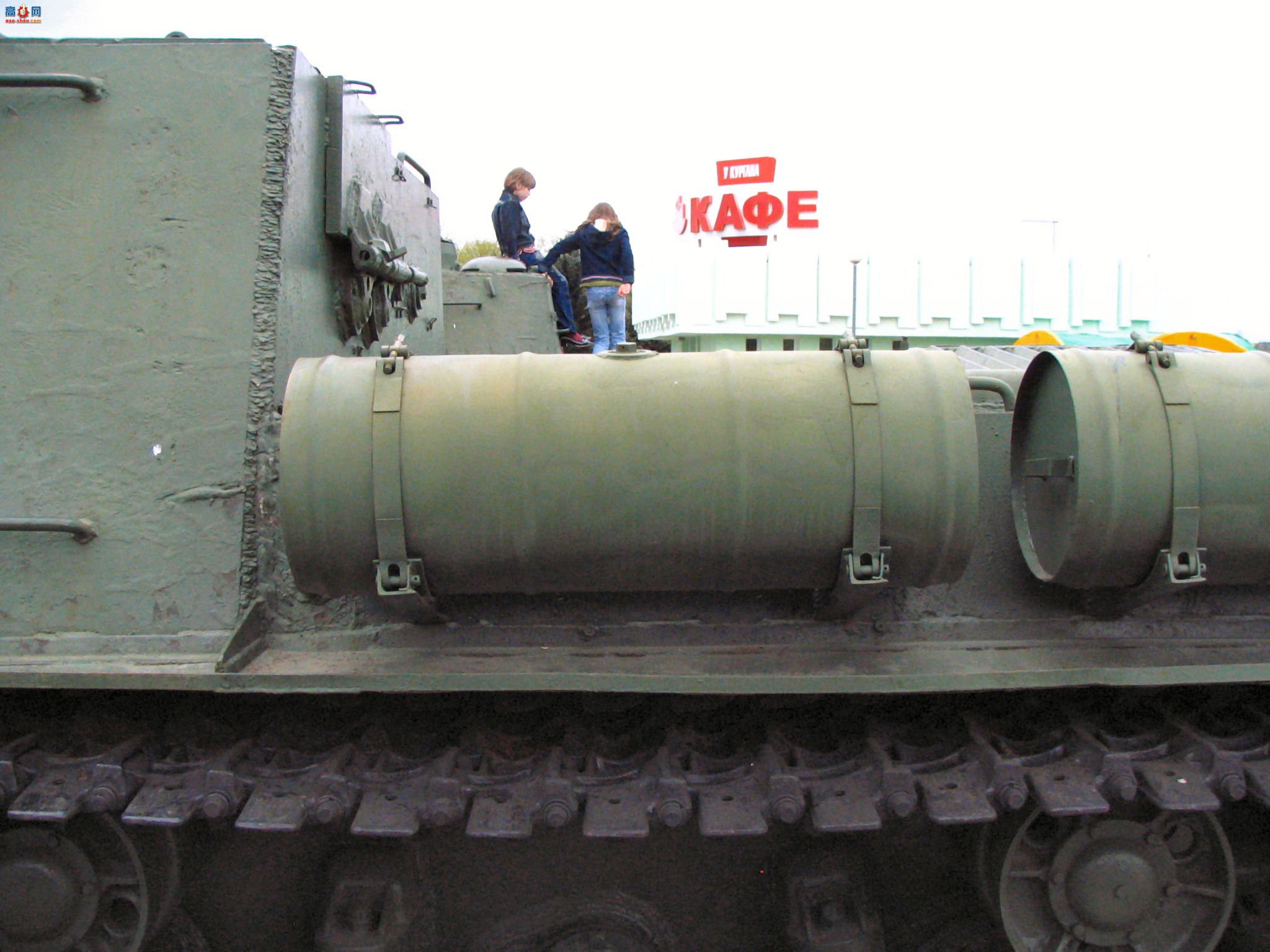 �� ISU-152 ̹�˼߻�������ͼ��