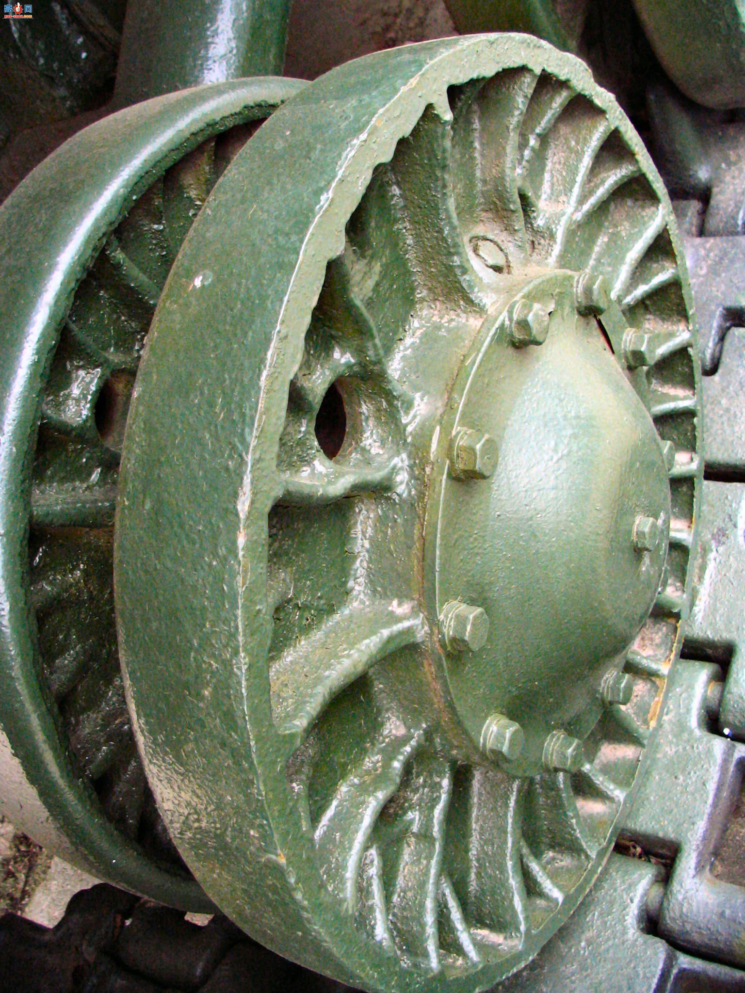 �� ISU-152 ̹�˼߻�������ͼ��