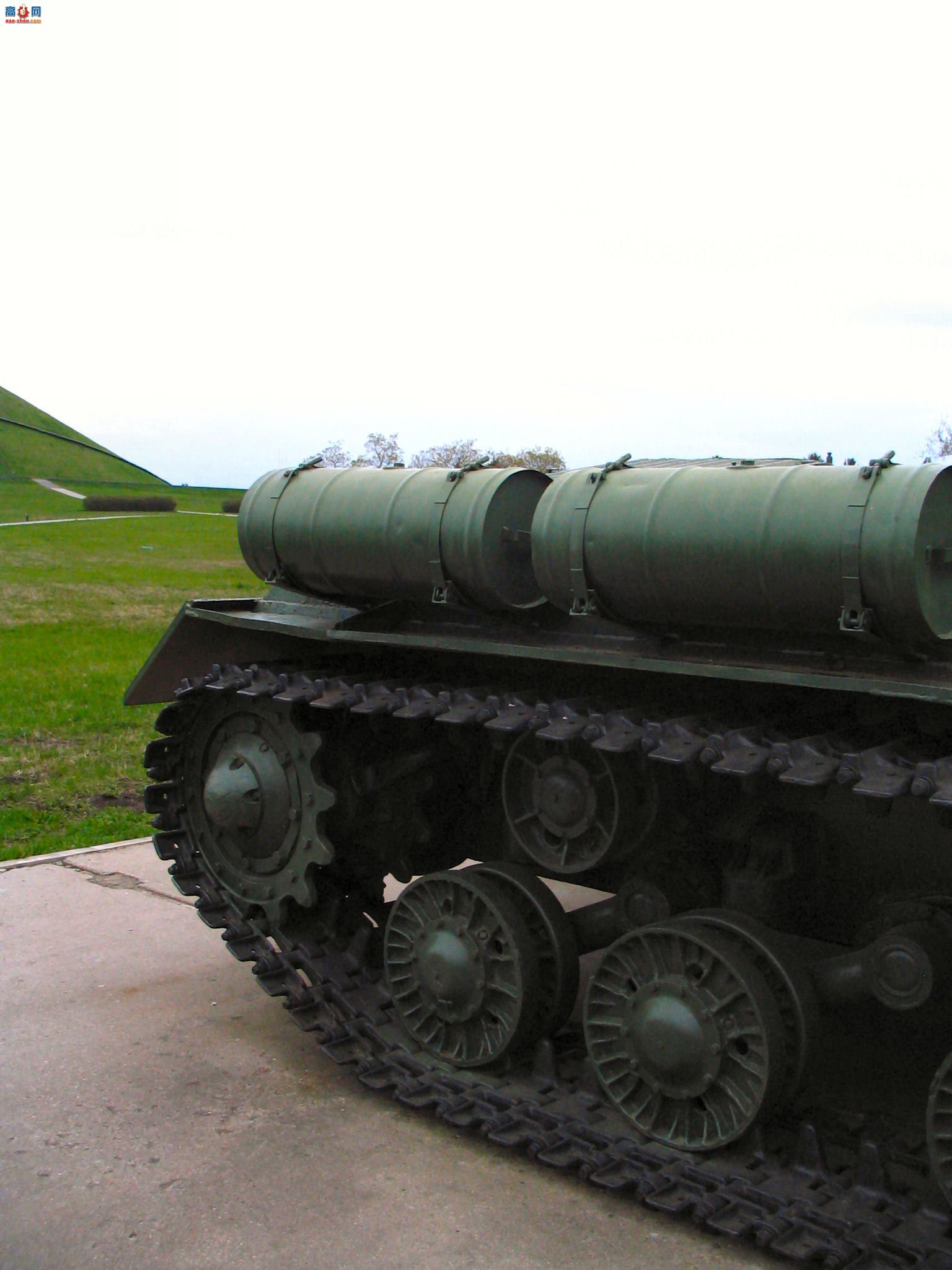 �� ISU-152 ̹�˼߻�������ͼ��