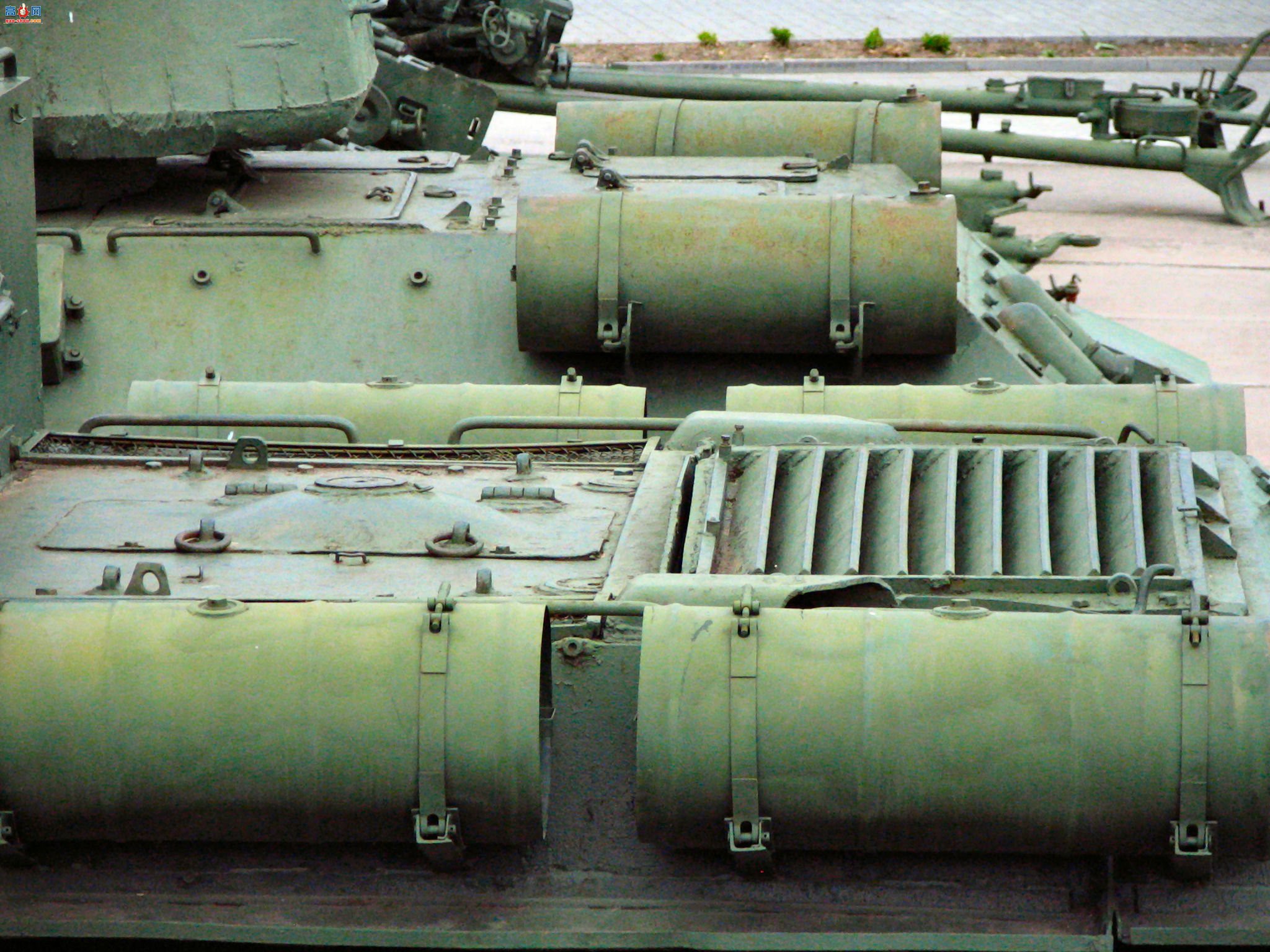 �� ISU-152 ̹�˼߻�������ͼ��