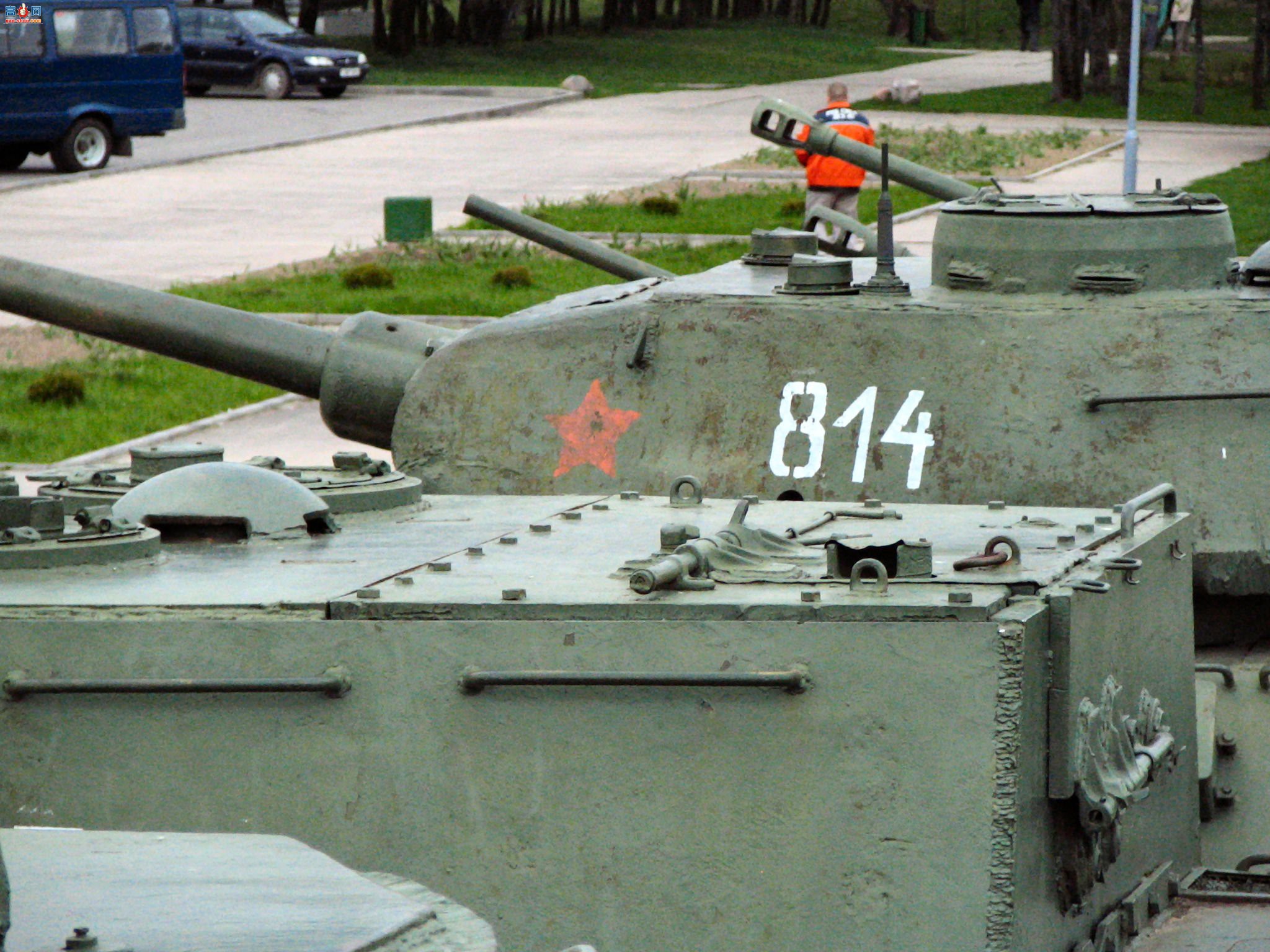 �� ISU-152 ̹�˼߻�������ͼ��