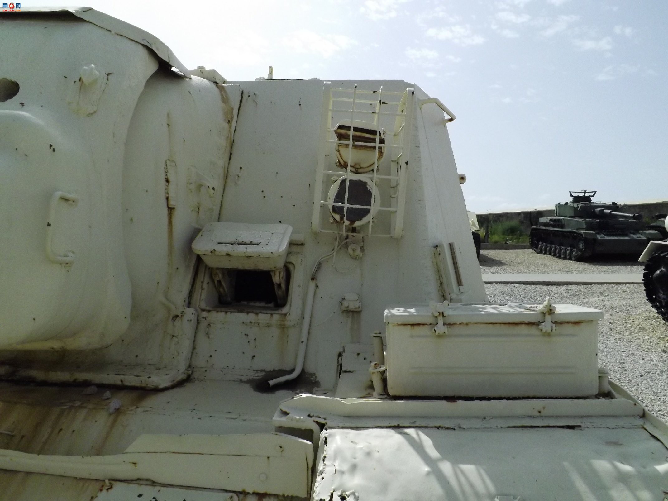 �� ISU-152���л��ڣ���ͼ��