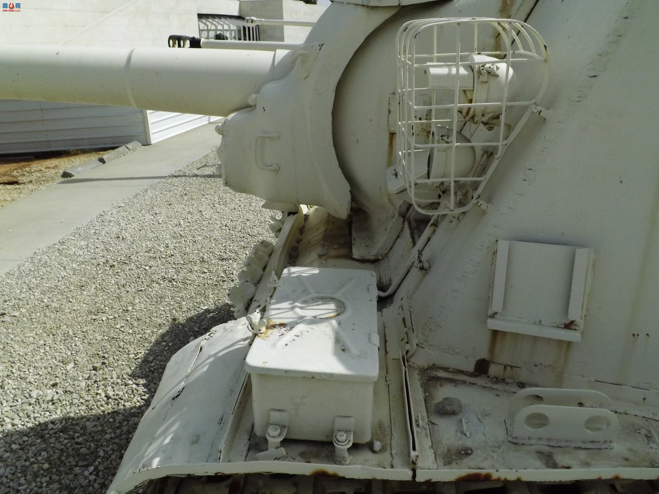 �� ISU-152���л��ڣ���ͼ��