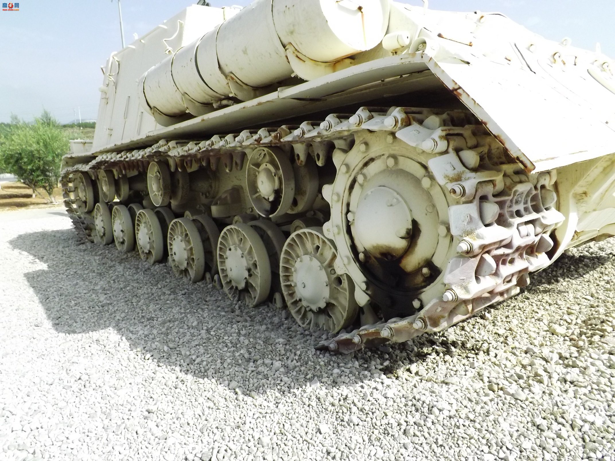 �� ISU-152���л��ڣ���ͼ��