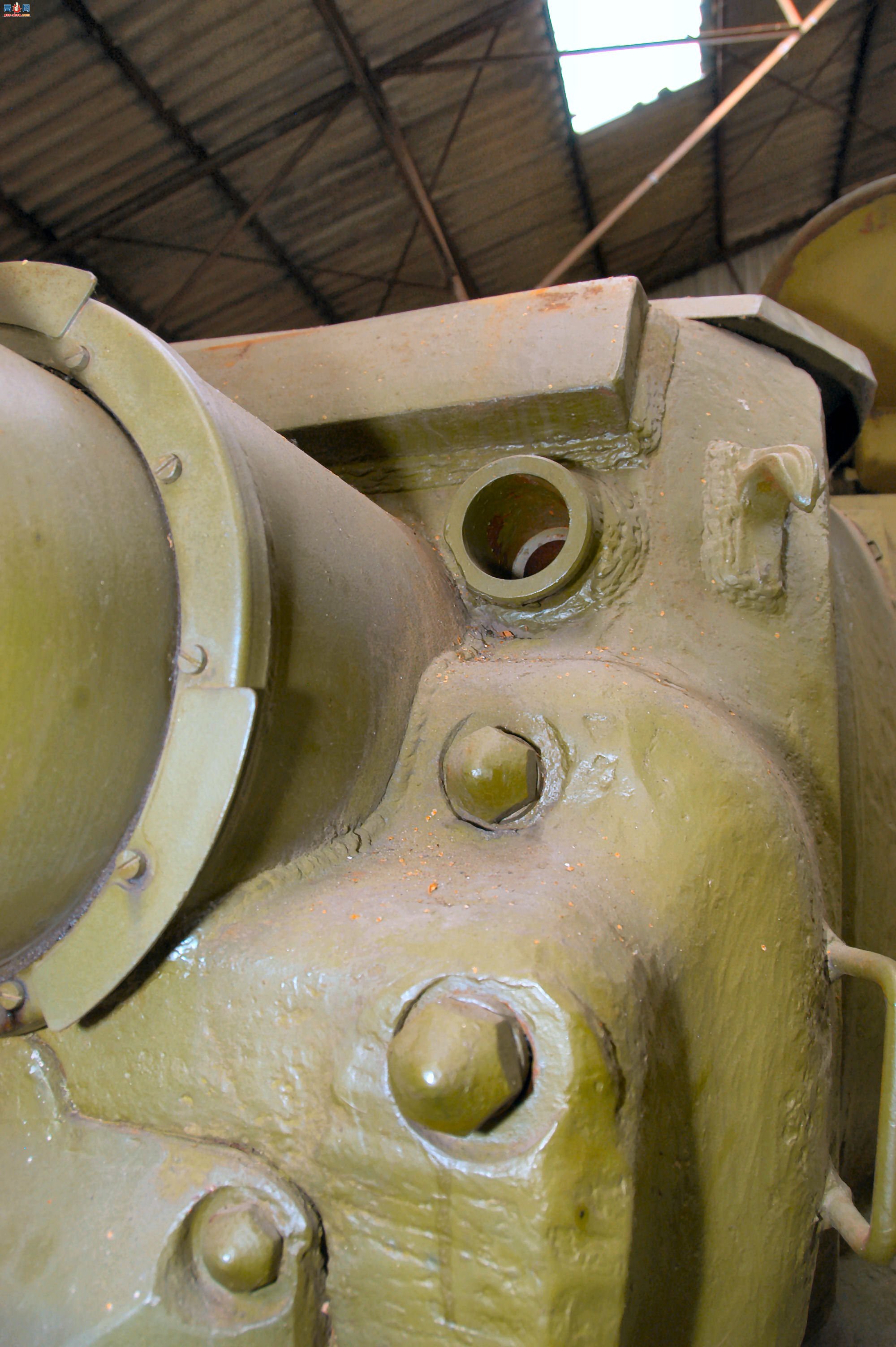 �� ISU-152M 152mm (USSR)�ڹ���Ƭ