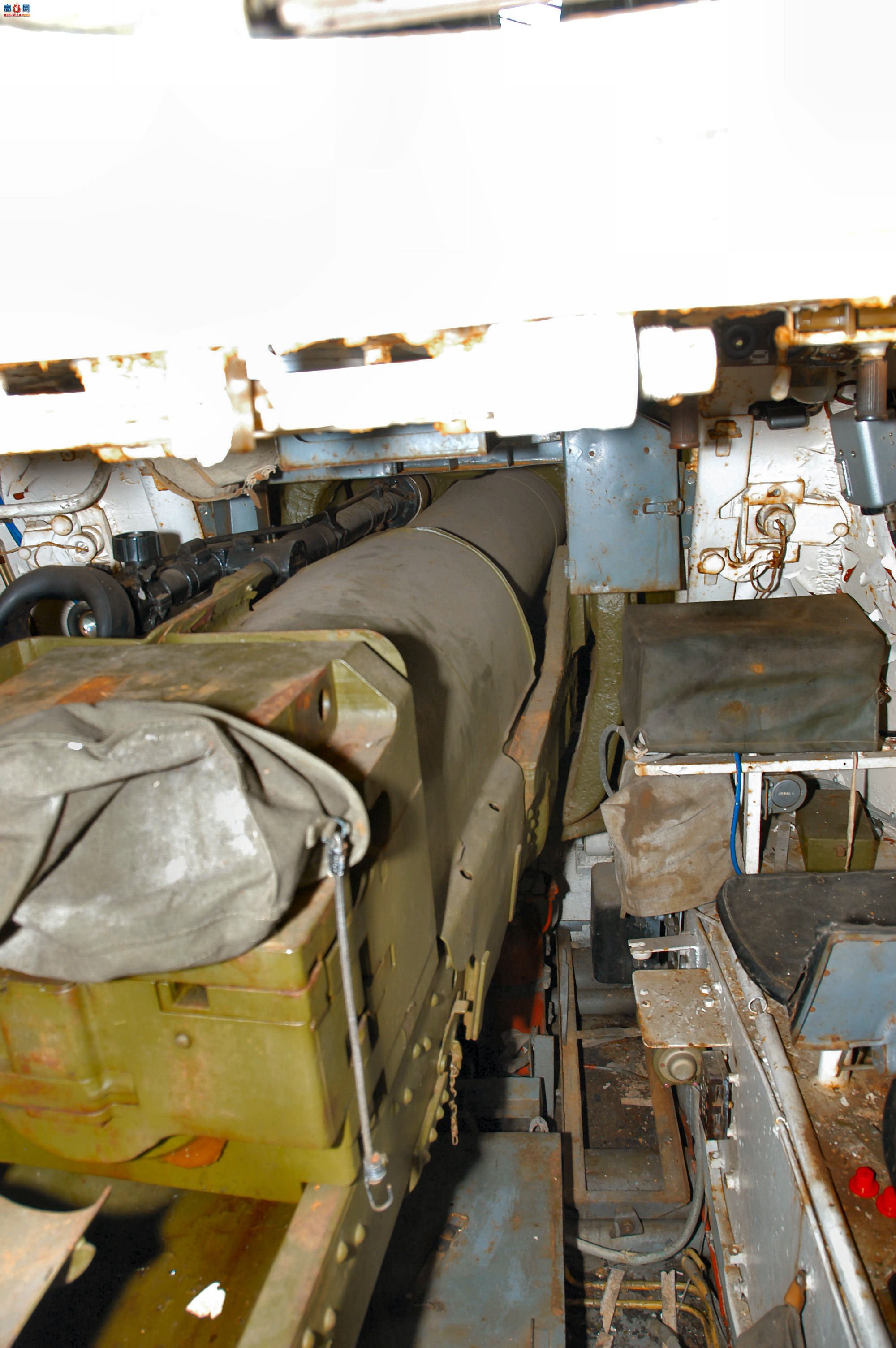 �� ISU-152M 152mm (USSR)�ڹ���Ƭ