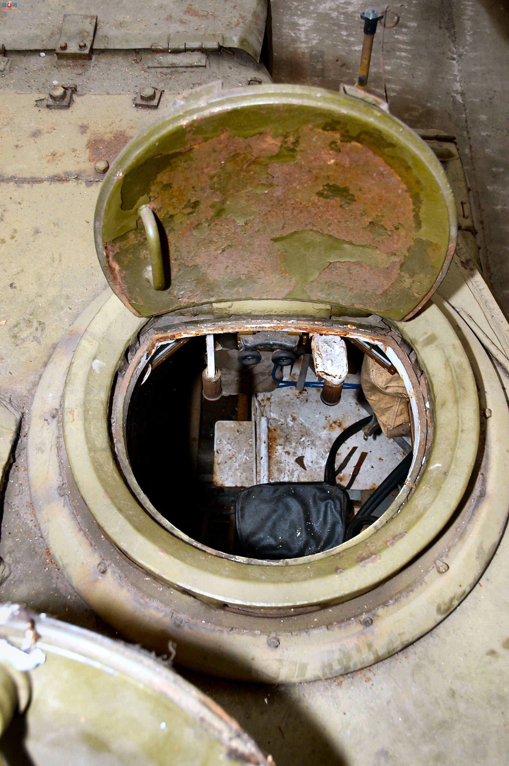 �� ISU-152M 152mm (USSR)�ڹ���Ƭ