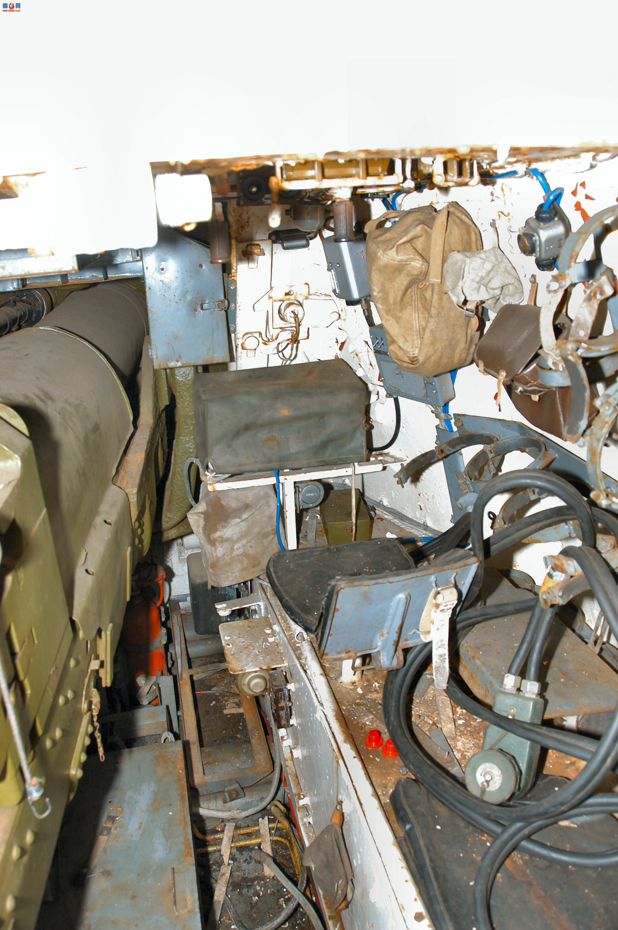 �� ISU-152M 152mm (USSR)�ڹ���Ƭ