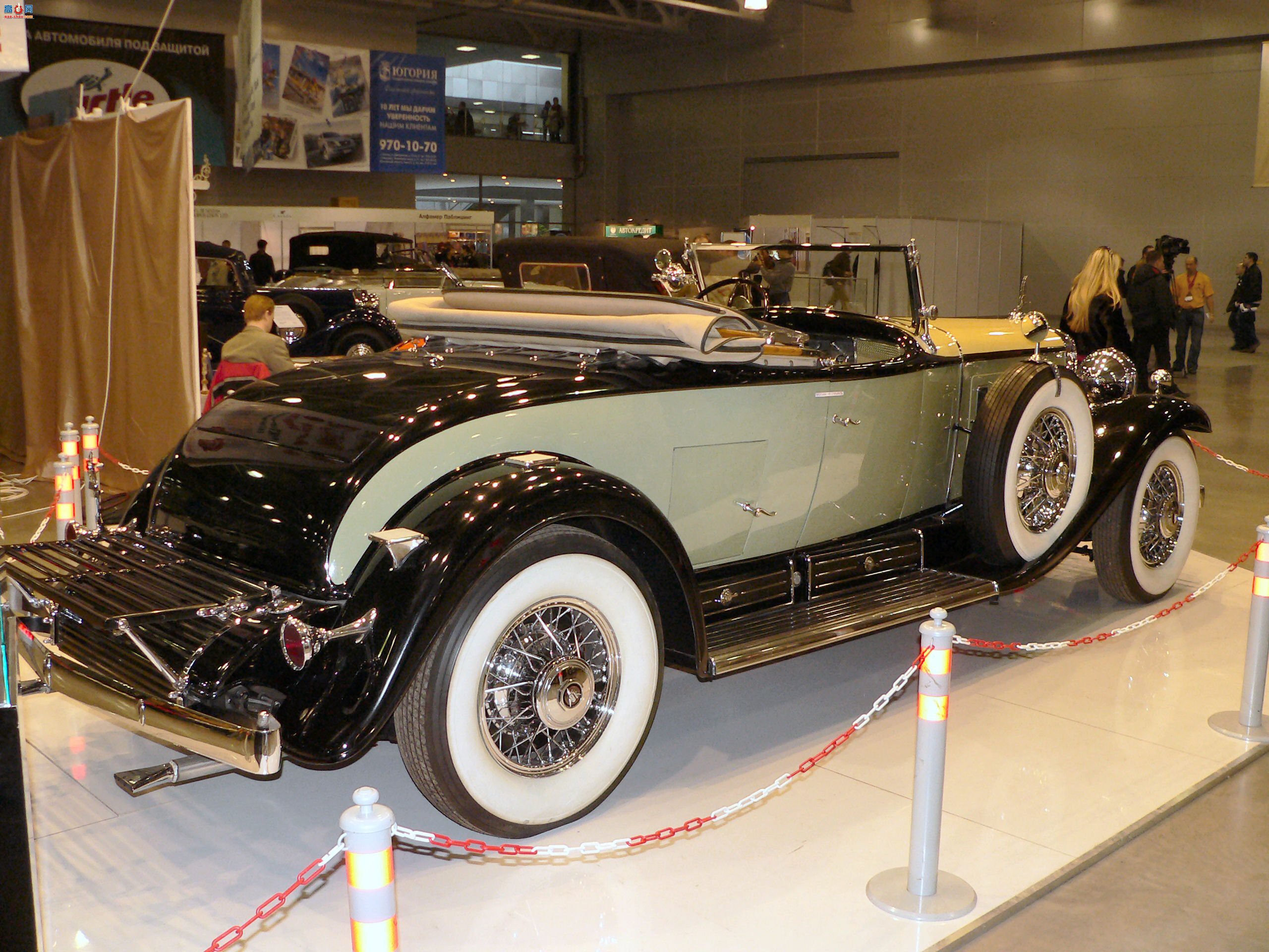 �� 1930 �������� V16 �˶��ܳ�