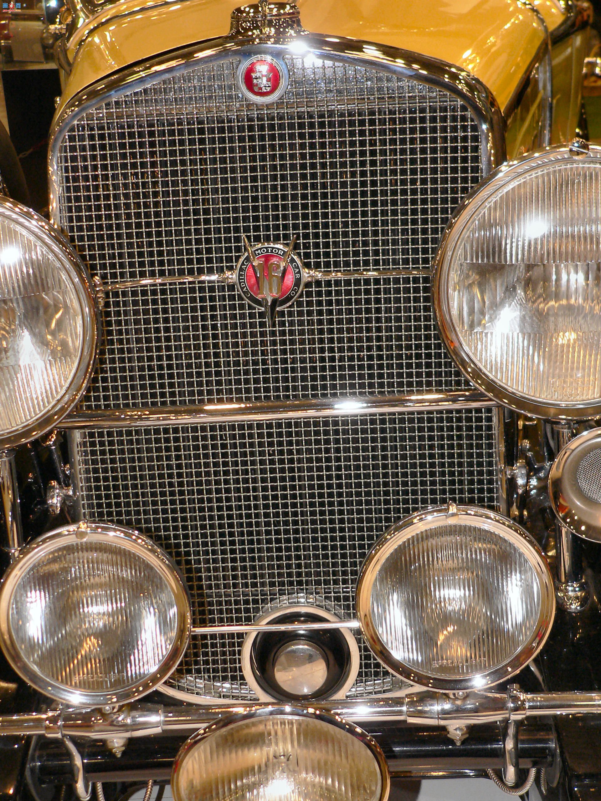 �� 1930 �������� V16 �˶��ܳ�